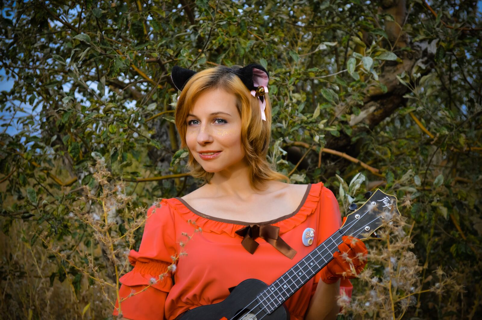 Nikon D3200 sample photo. Woman, cosplay, ukulele photography