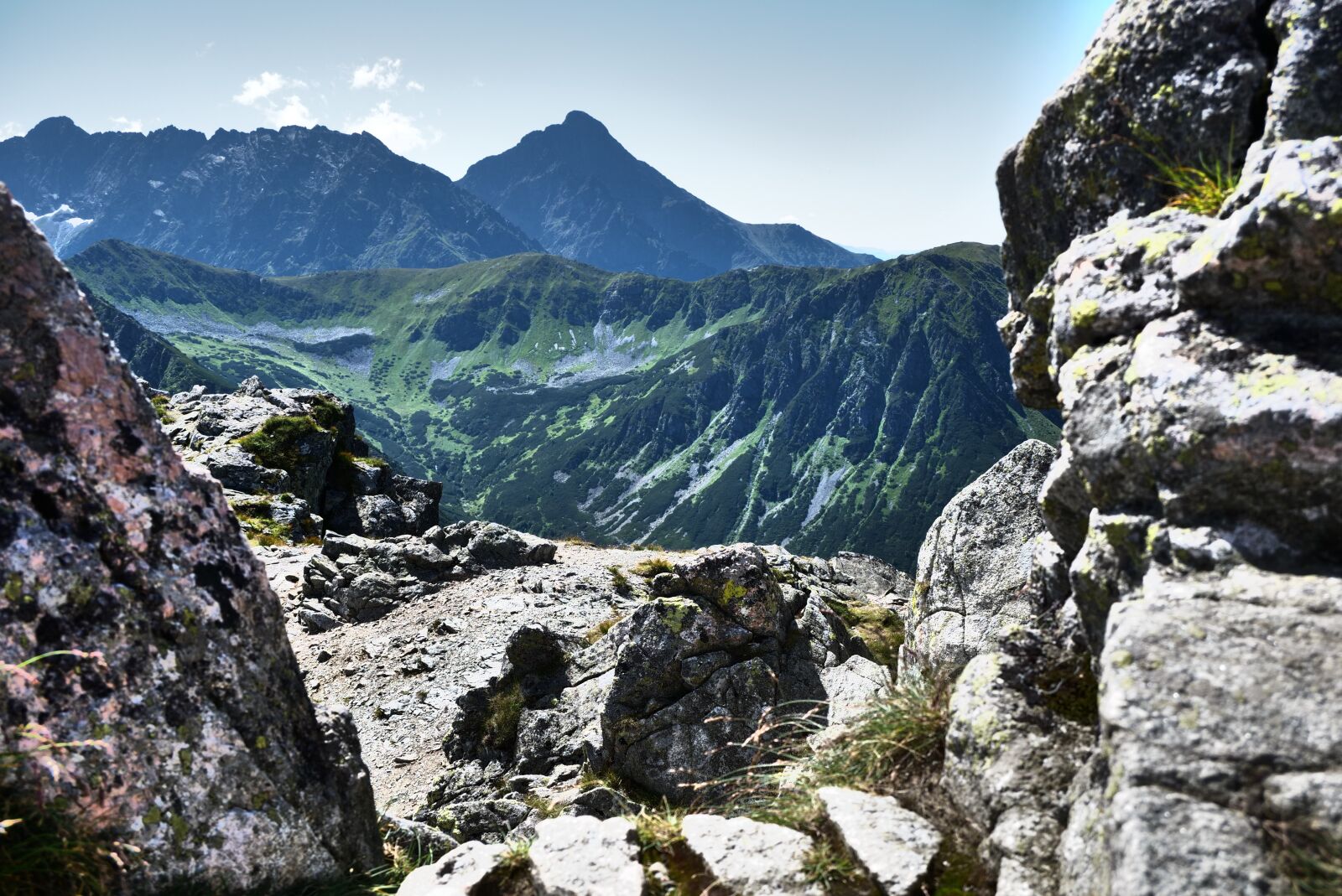 Panasonic Lumix DC-G9 sample photo. Mountains, vistas, nature photography