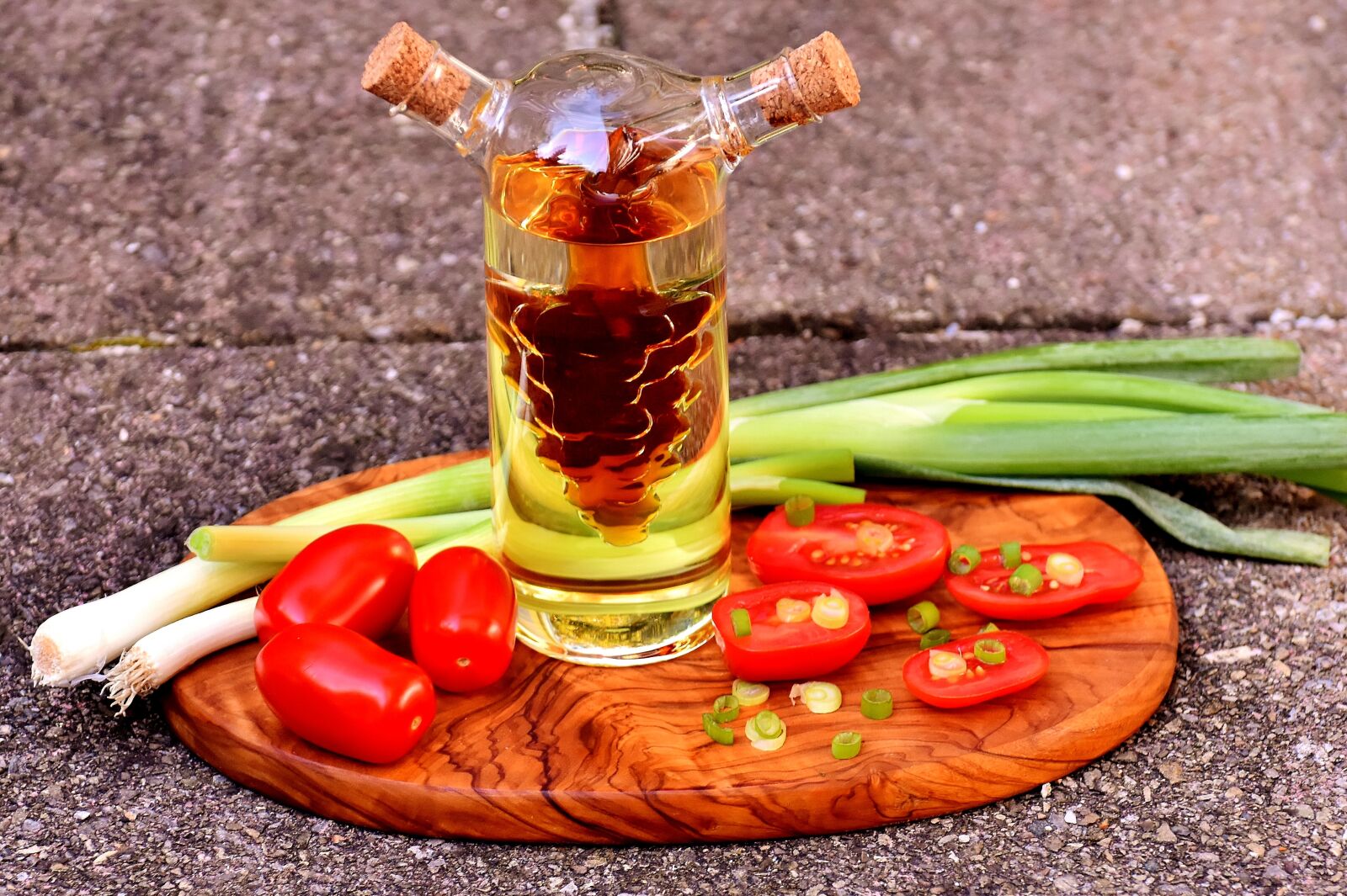 Nikon D7200 sample photo. Tomatoes, cocktailtomaten, spring onions photography