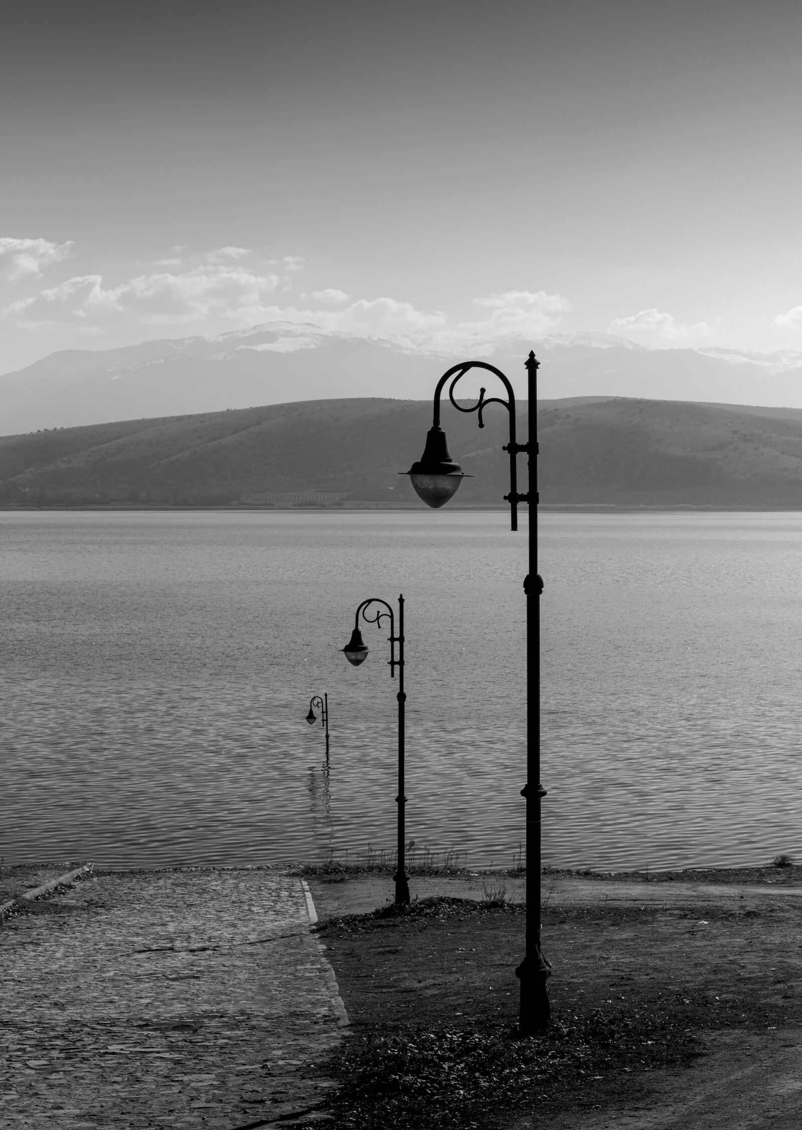 Tamron SP 24-70mm F2.8 Di VC USD sample photo. Lake, b w, nature photography
