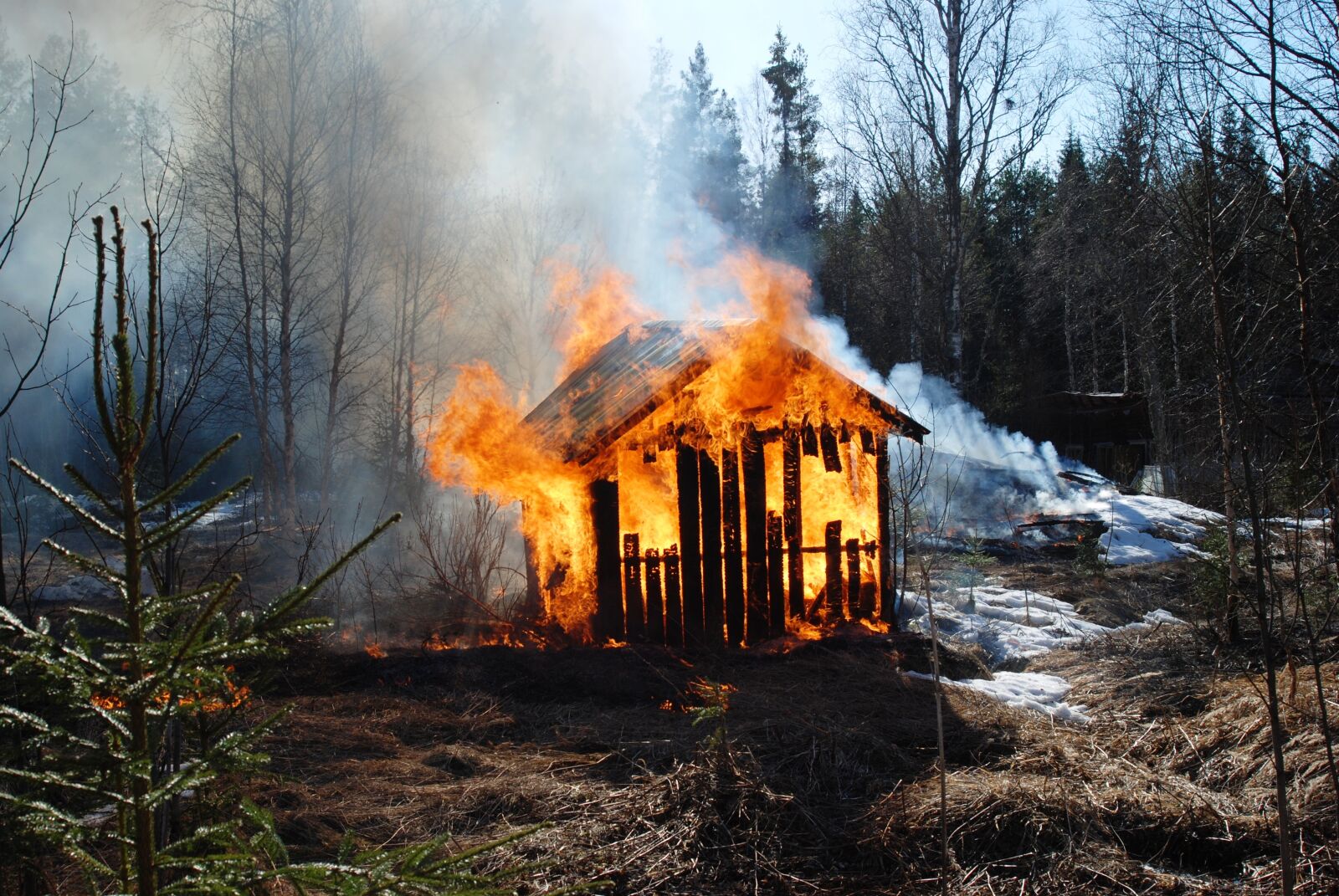 Nikon D80 sample photo. Fire, barn, spring photography