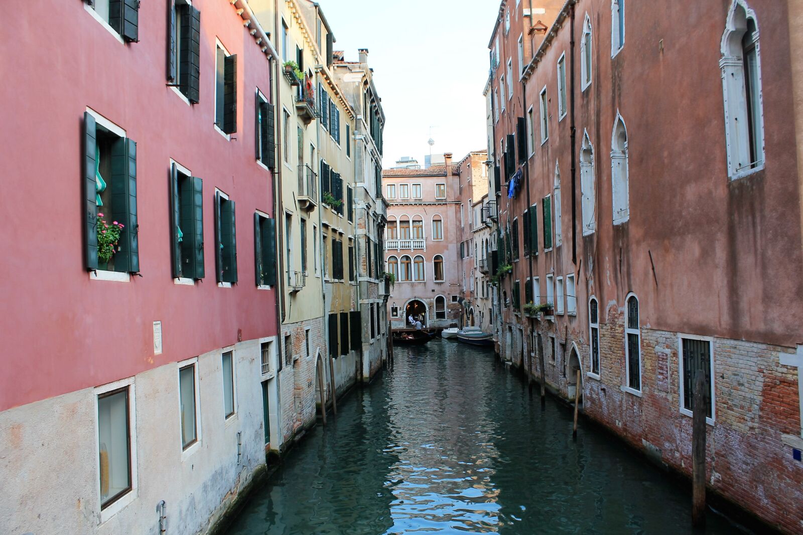 Canon EOS 1100D (EOS Rebel T3 / EOS Kiss X50) sample photo. Venice, channel, landscape photography