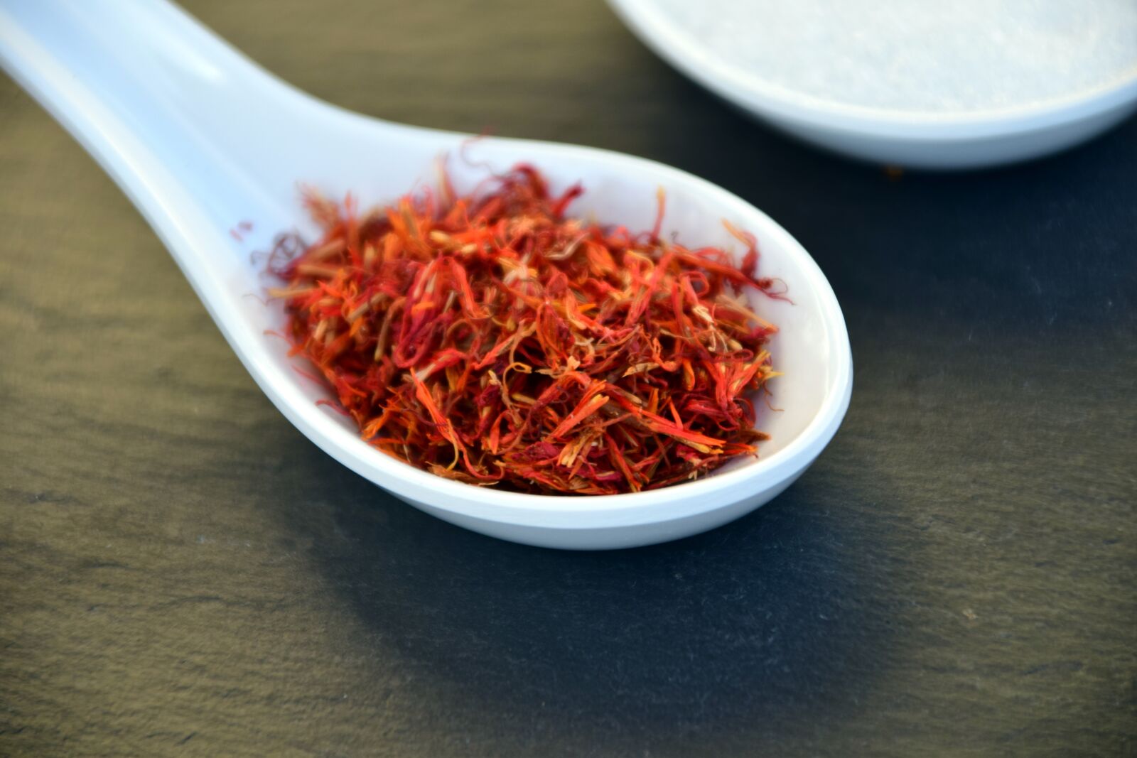 Nikon D3300 sample photo. Saffron, spice, taste photography