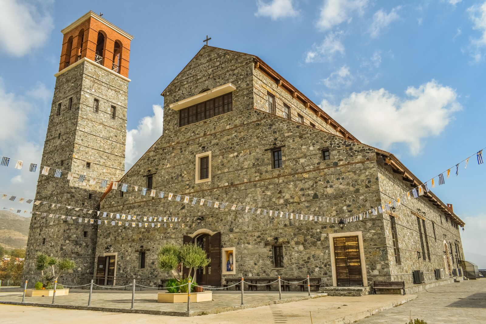 Nikon D3300 sample photo. Church, architecture, building photography