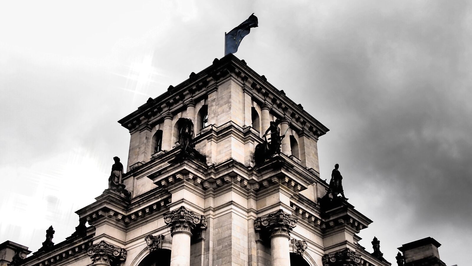 Olympus PEN E-PL3 sample photo. Berlin, germany, landmark photography
