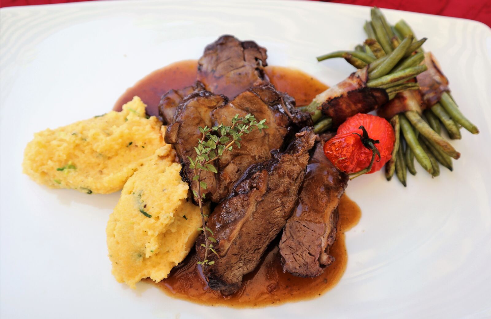 Canon EOS M50 (EOS Kiss M) sample photo. Fry, pot roast, meat photography