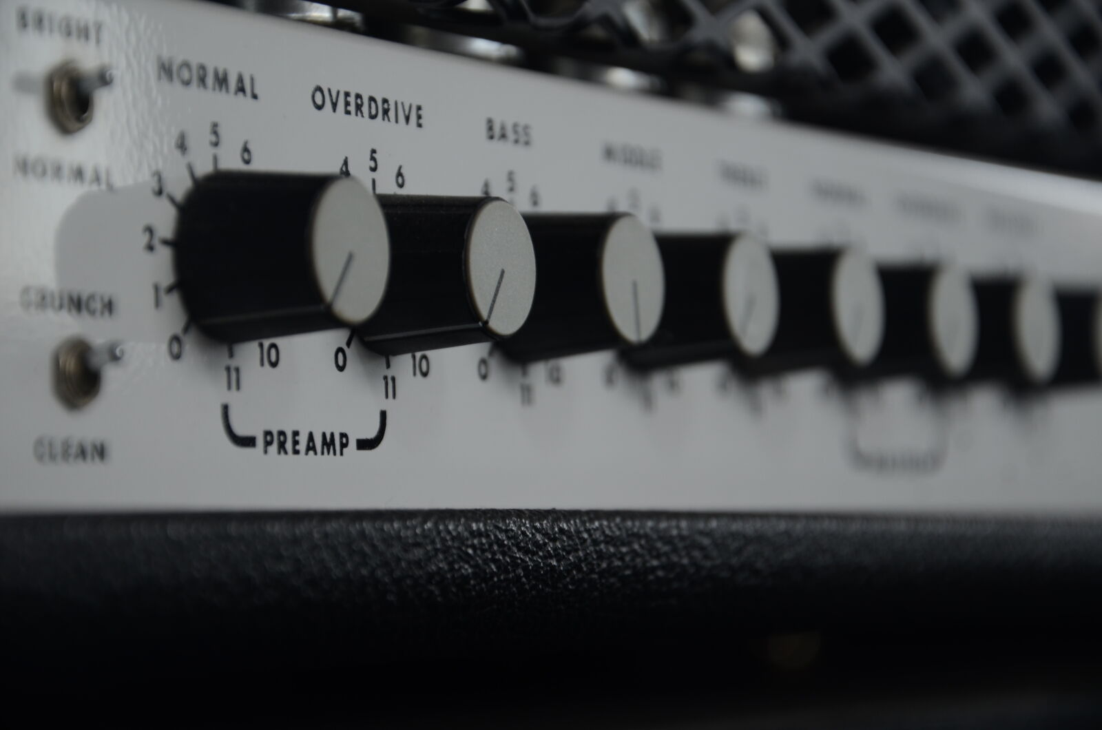 Nikon D7000 sample photo. Amp, amplifier, amplifier, head photography