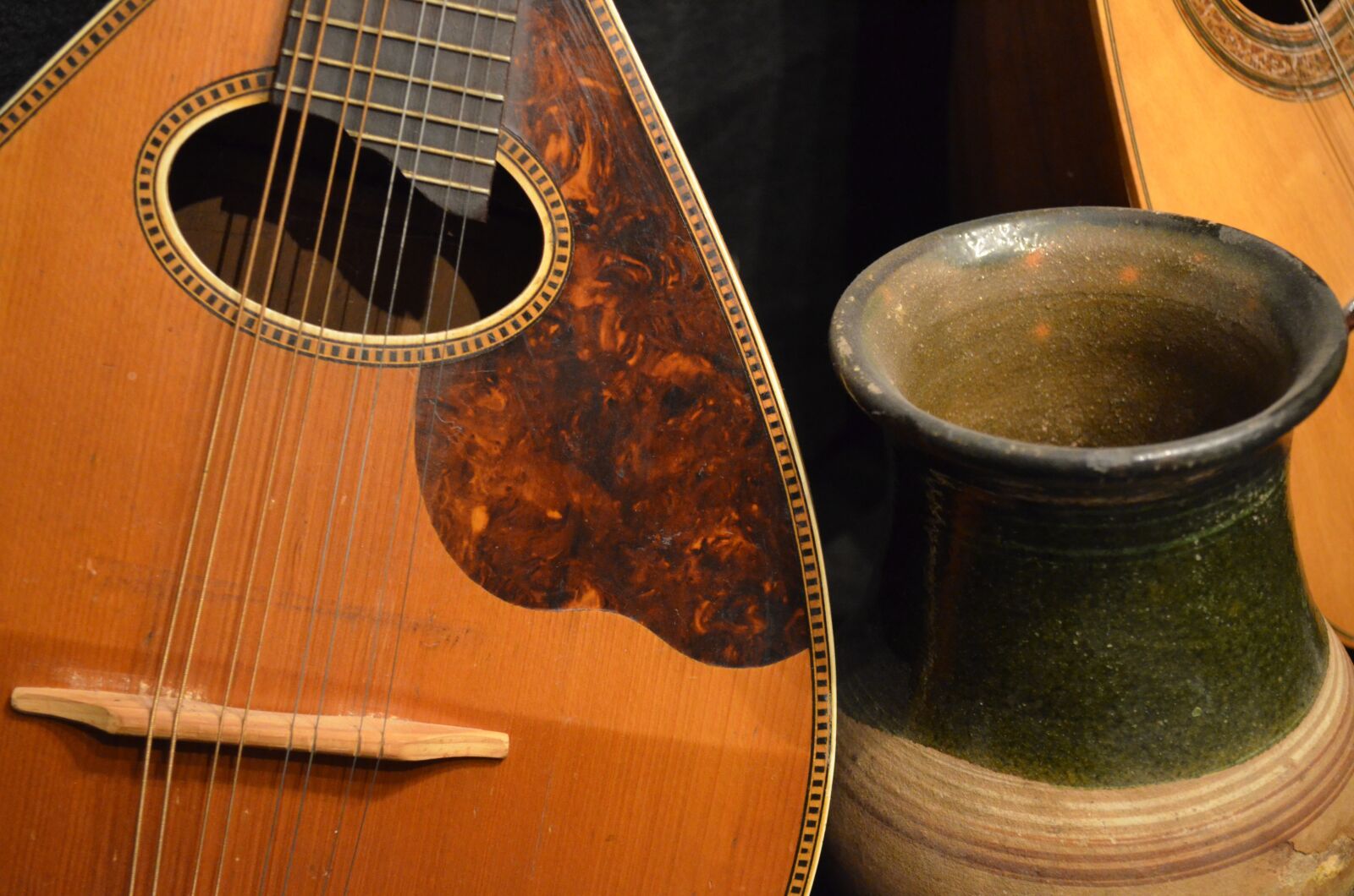 Nikon D5100 sample photo. Instruments, pottery, music photography