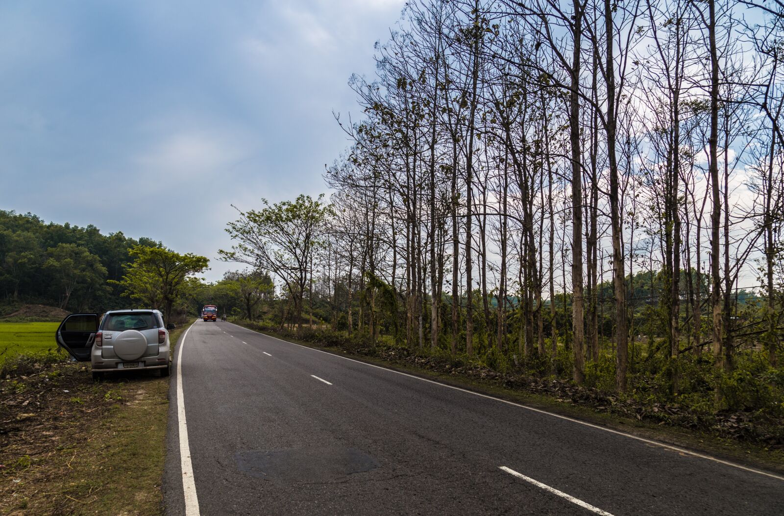 Canon EOS 6D + Canon EF 24-105mm F4L IS USM sample photo. Highway, landscape, travel photography