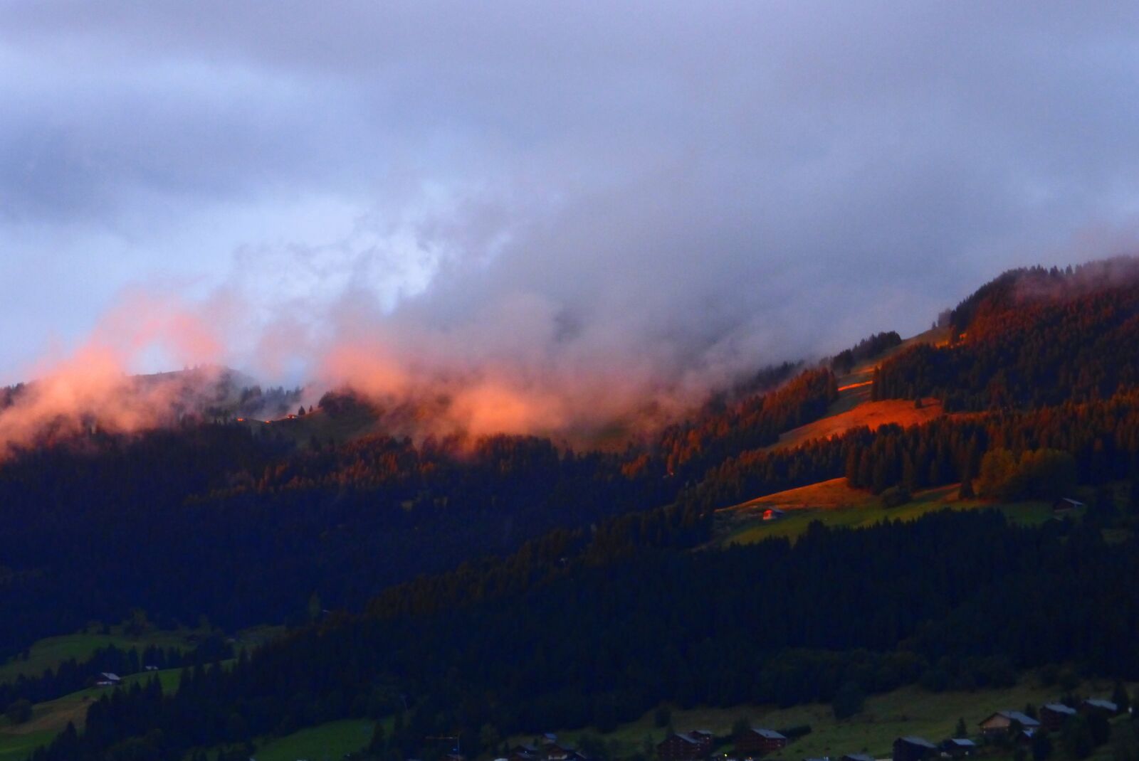 Panasonic Lumix DMC-ZS25 (Lumix DMC-TZ35) sample photo. Sunset, alps, mist photography