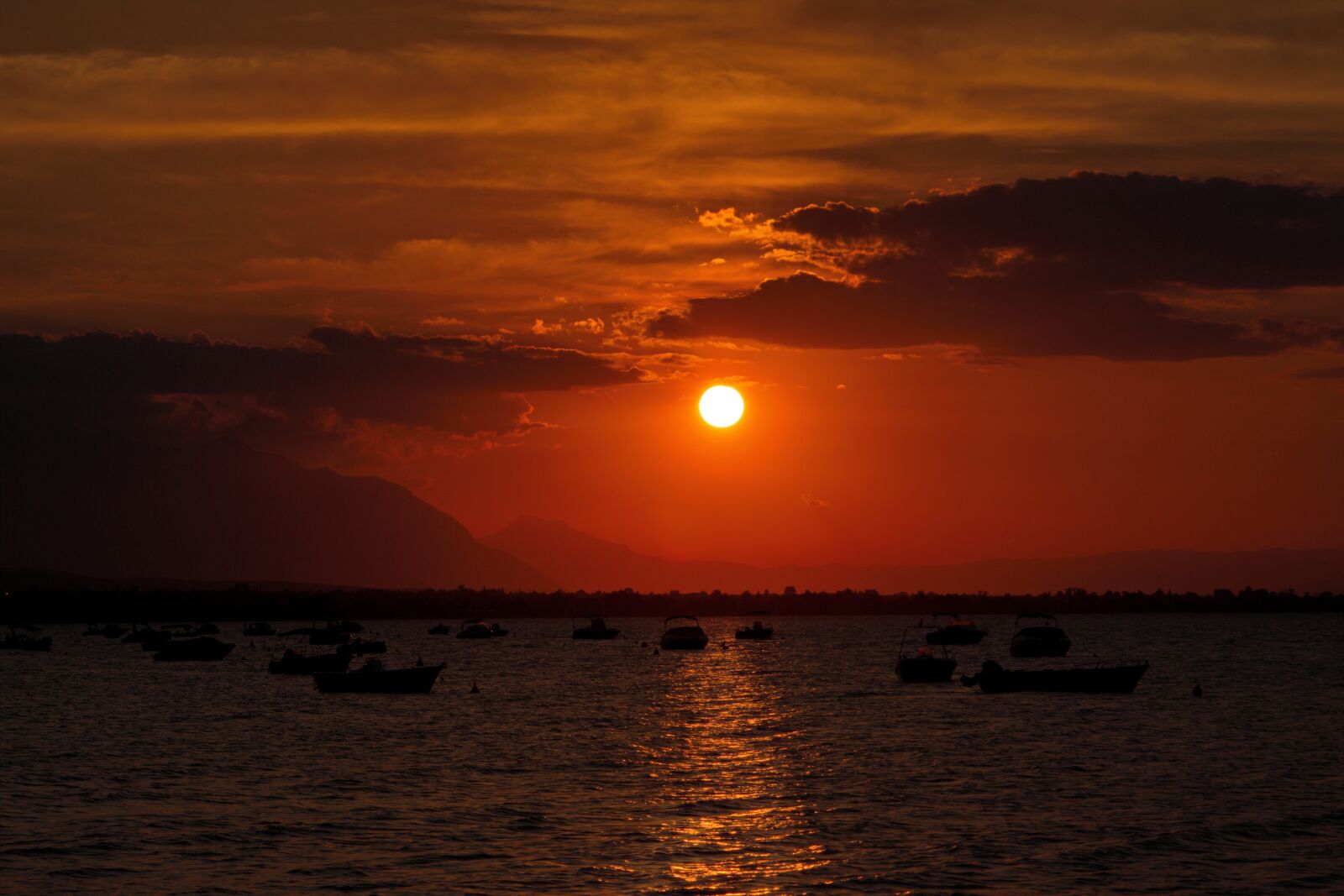 Nikon D3300 sample photo. Sunset, beach, ocean photography