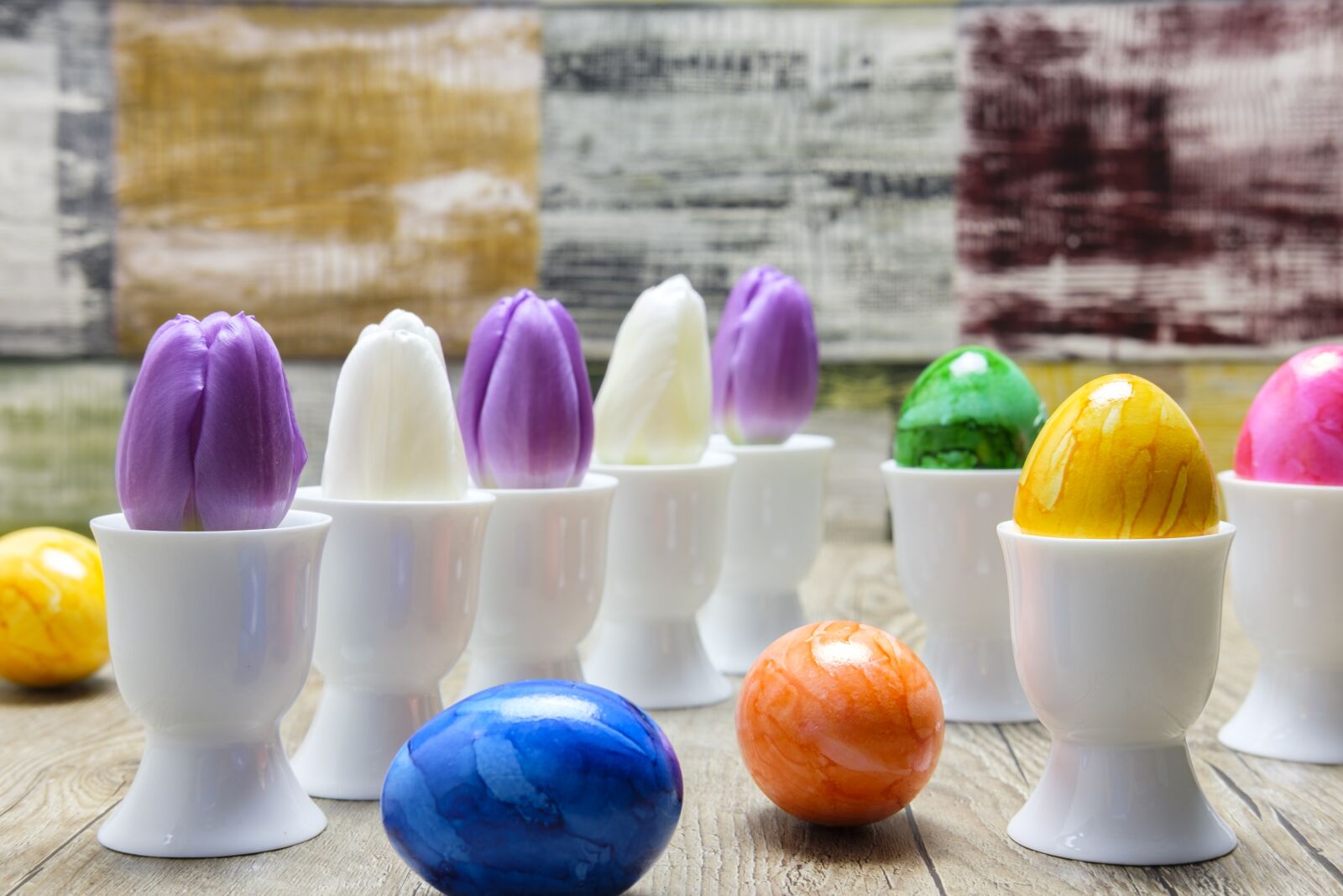 Fujifilm X-T2 + Fujifilm XF 35mm F2 R WR sample photo. Egg, easter eggs, colorful photography