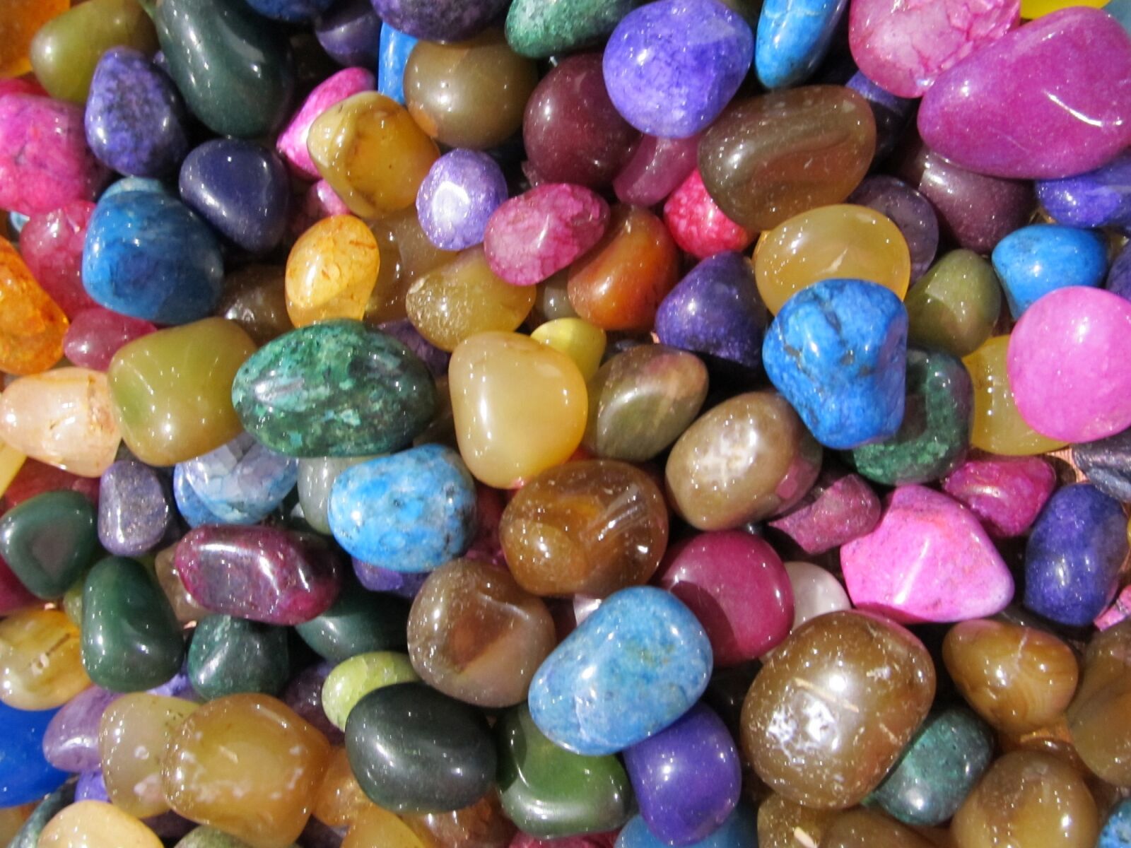 Canon PowerShot SX130 IS sample photo. Polished pebbles, colorful, stones photography