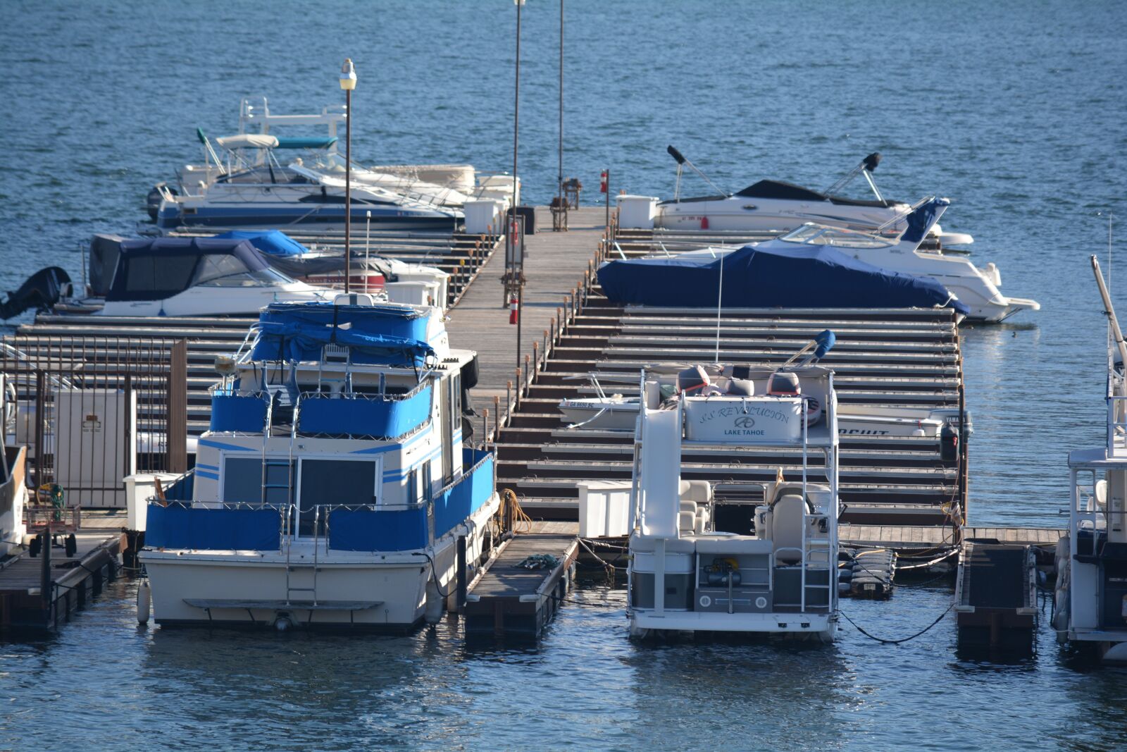Nikon D5200 sample photo. Marina, boats, lake photography