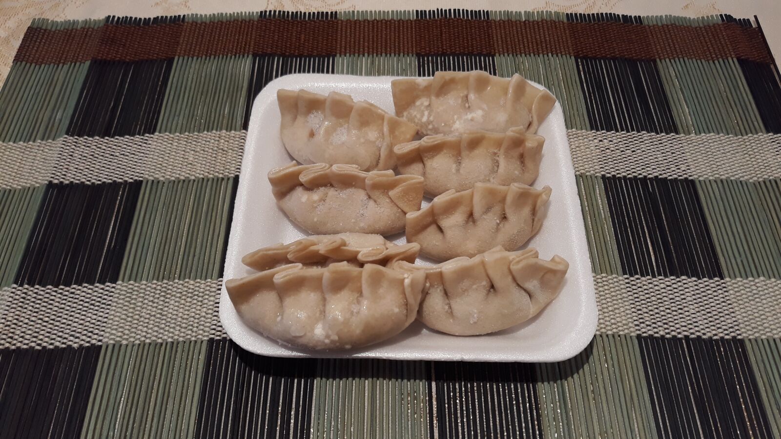 Samsung Galaxy J7 Pro sample photo. Gyoza, guiosa, guioza photography