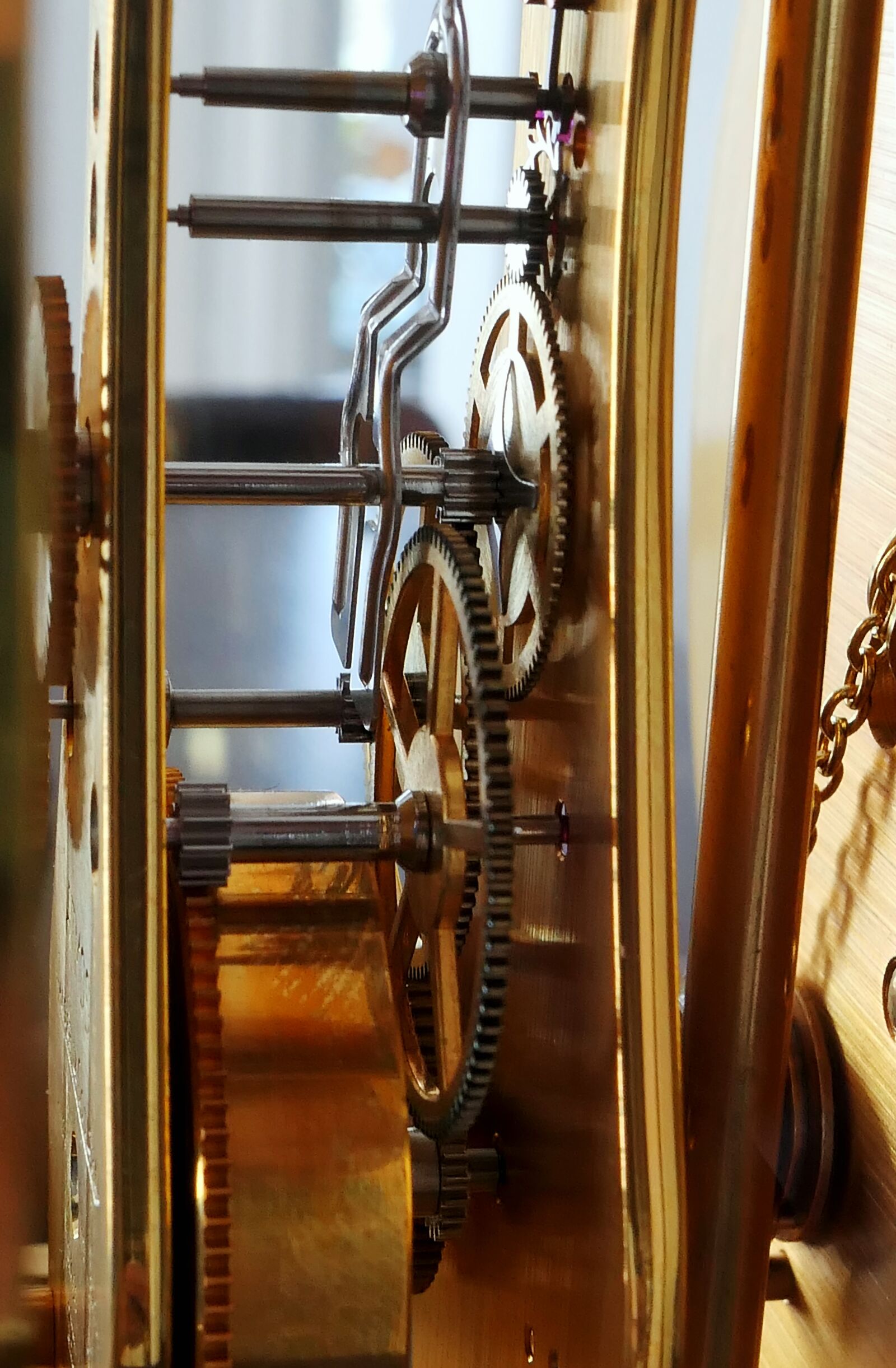 Panasonic Lumix DMC-LX10 (Lumix DMC-LX15) sample photo. Clock, movement, transmission photography