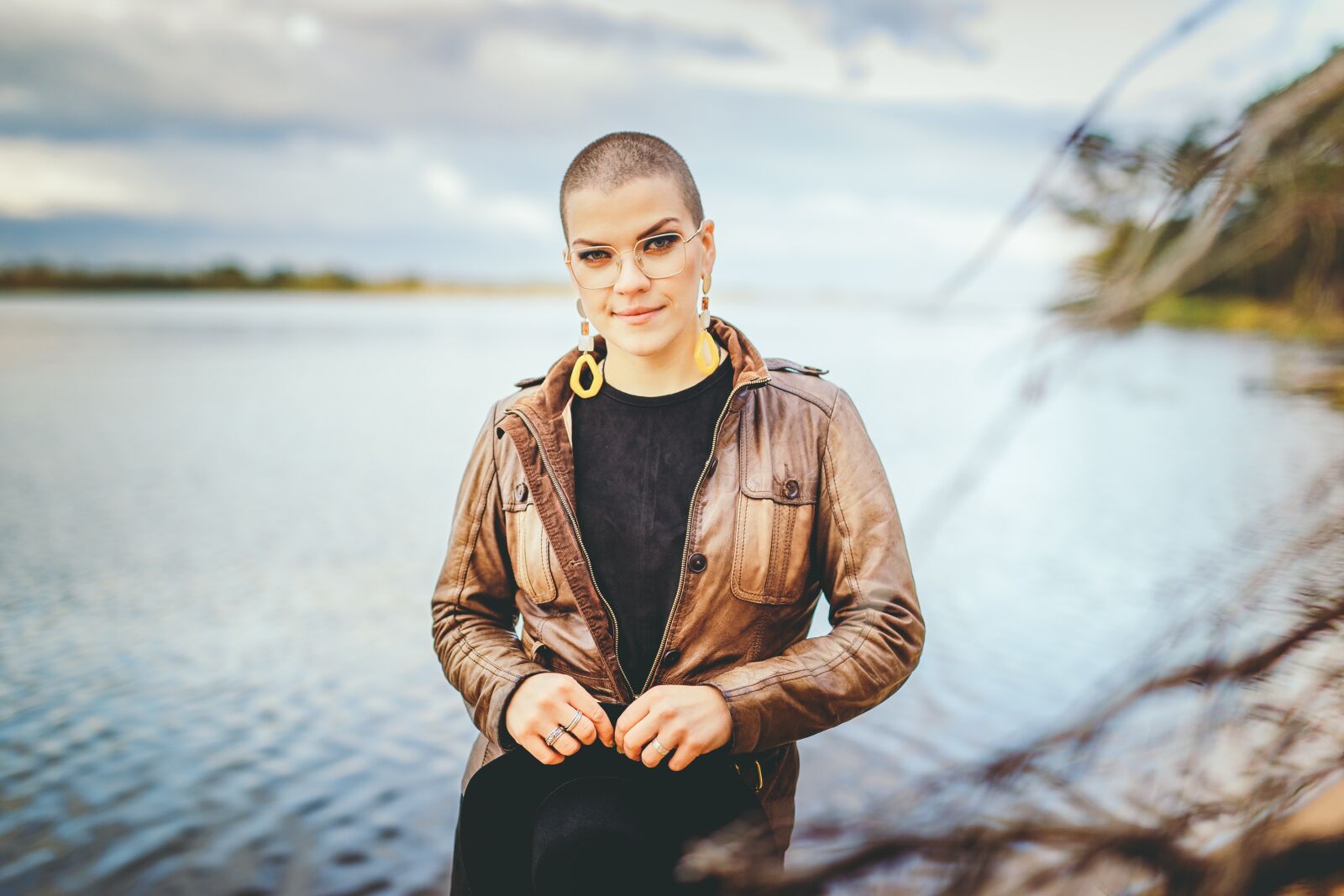 Canon EOS 6D sample photo. Girl, short hair, woman photography