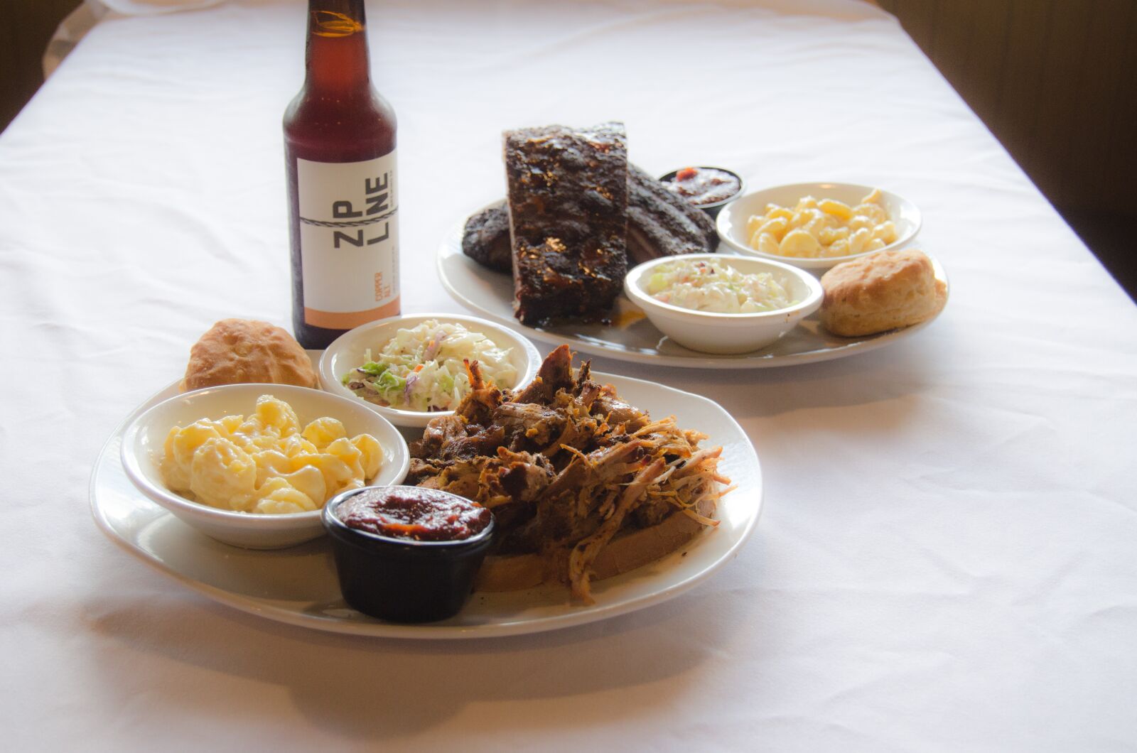 Nikon D7000 sample photo. Ribs, mac n cheese photography