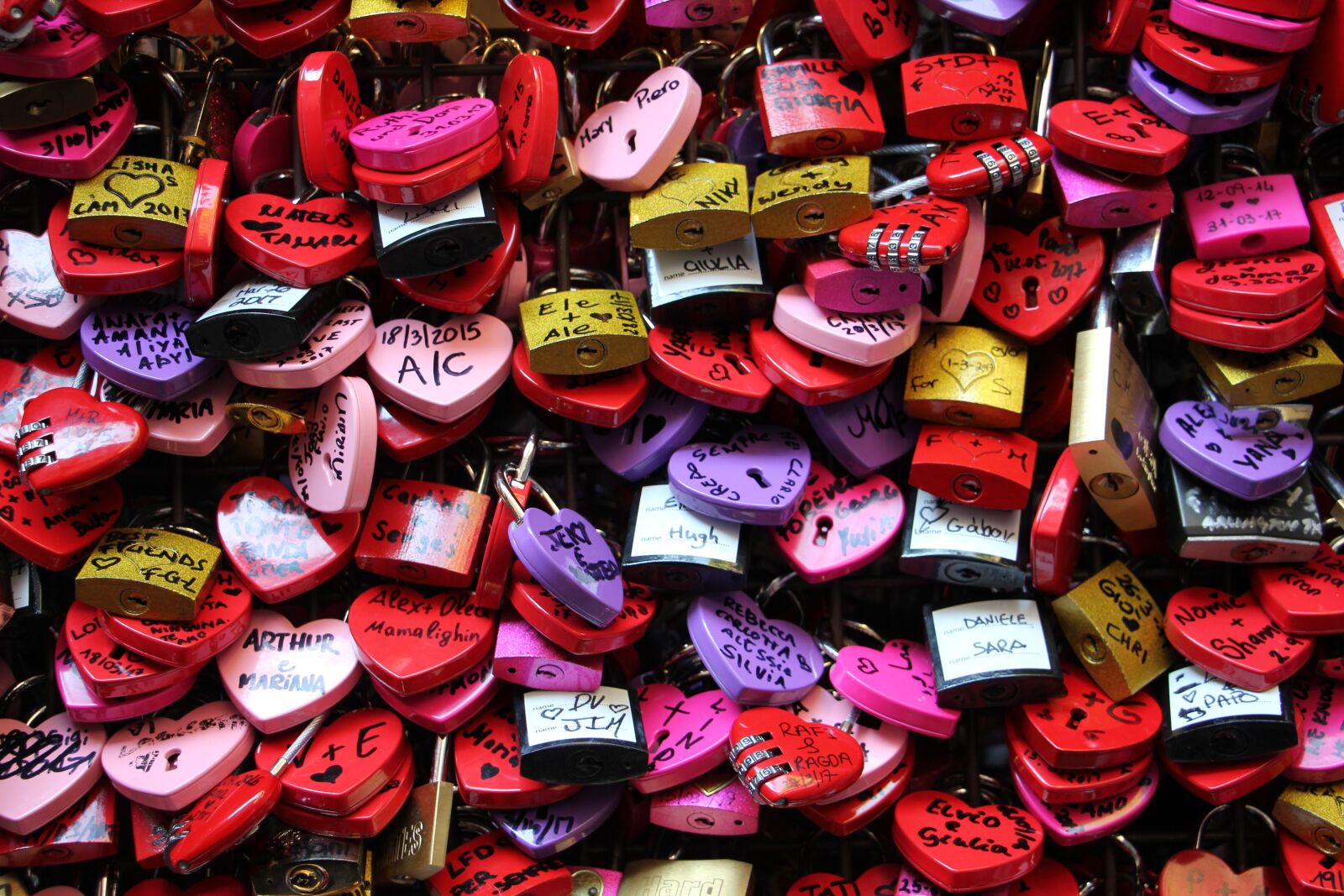 Canon EOS 550D (EOS Rebel T2i / EOS Kiss X4) sample photo. Verona, italy, romeo juliette photography