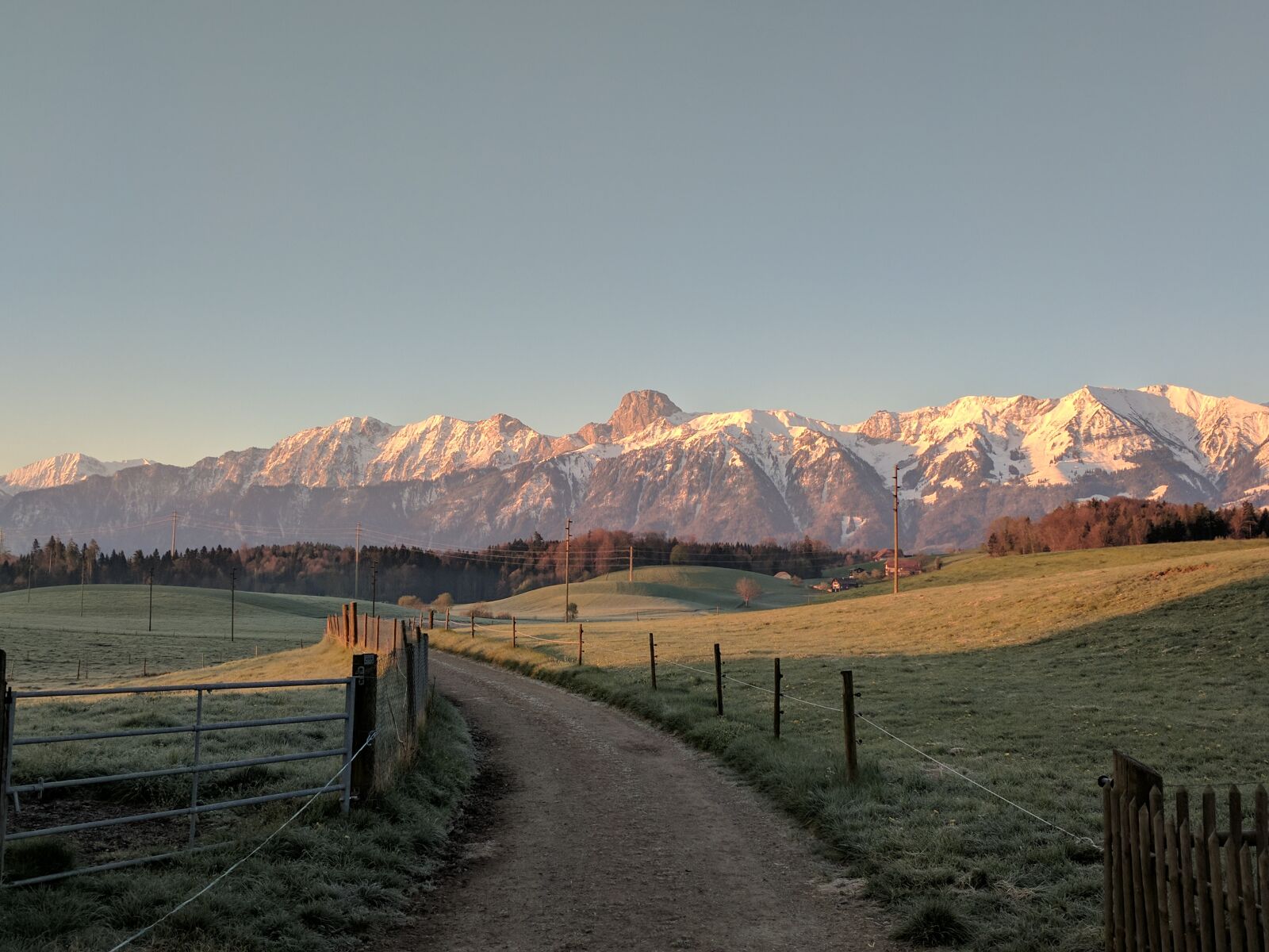 Google Pixel XL sample photo. Alps, country, road, early photography