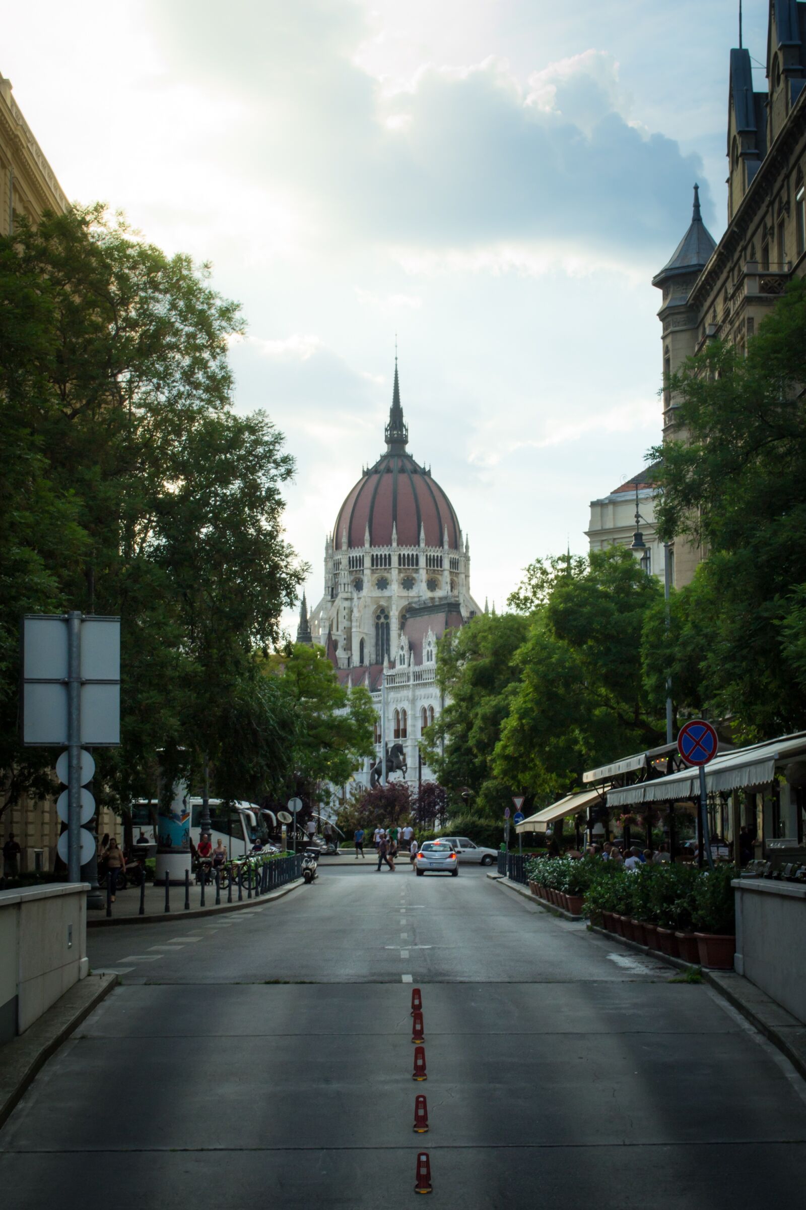 Nikon D3100 sample photo. Budapest, parliament, building photography