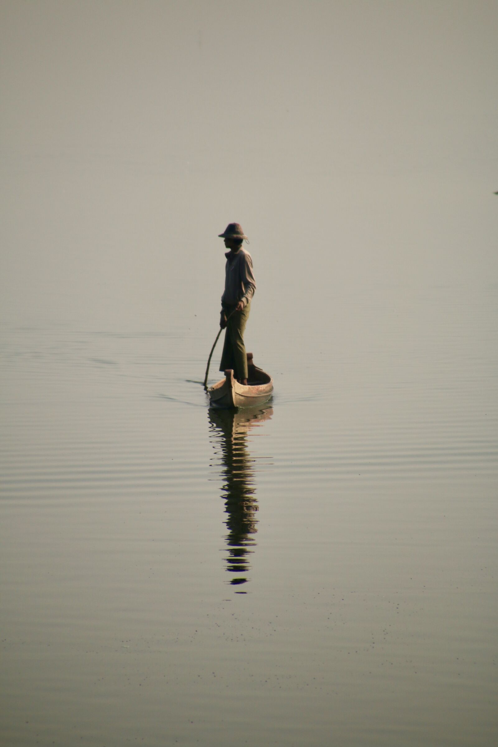 Canon EOS 70D sample photo. Fisherman, boat, lake photography
