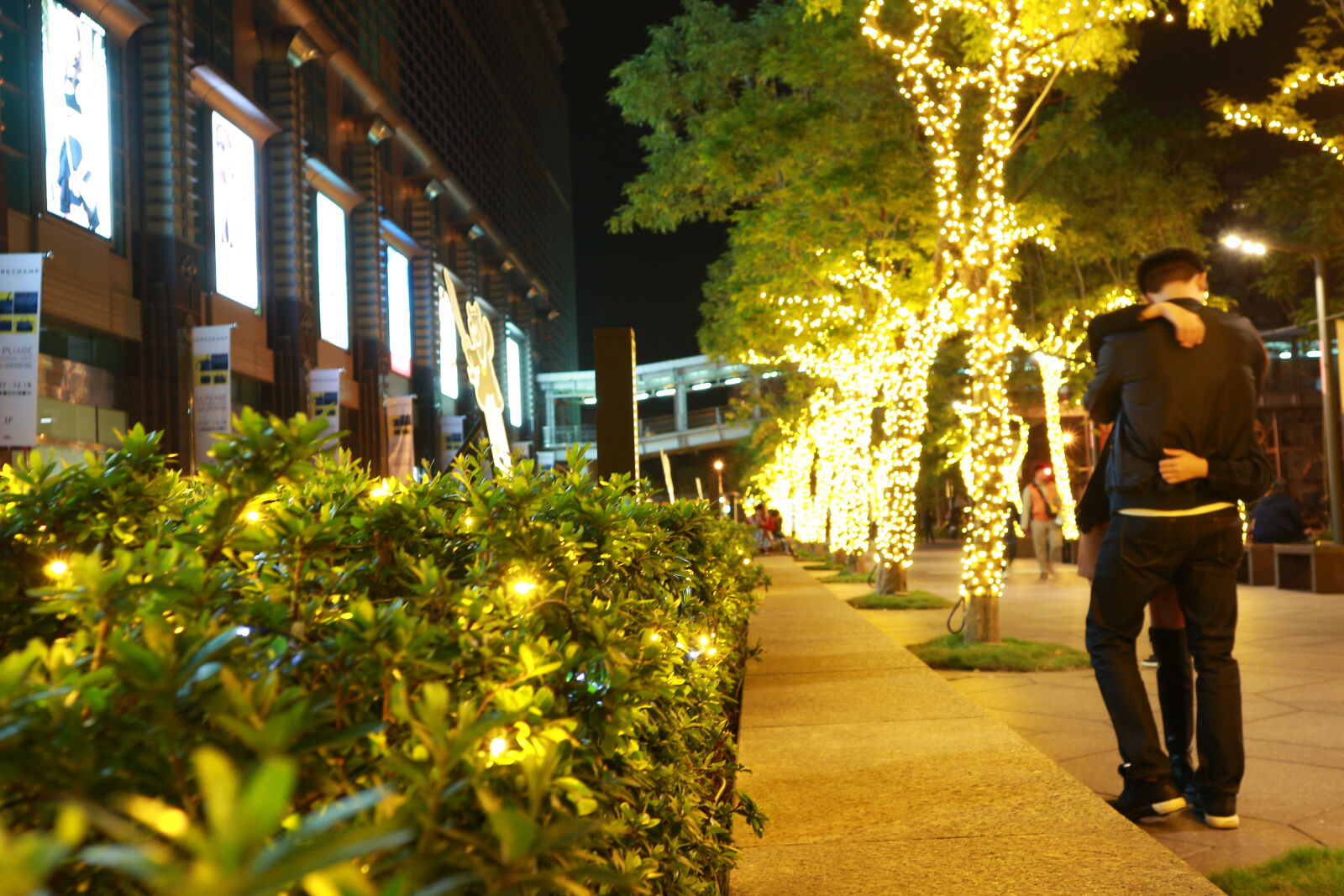 Canon EOS M sample photo
