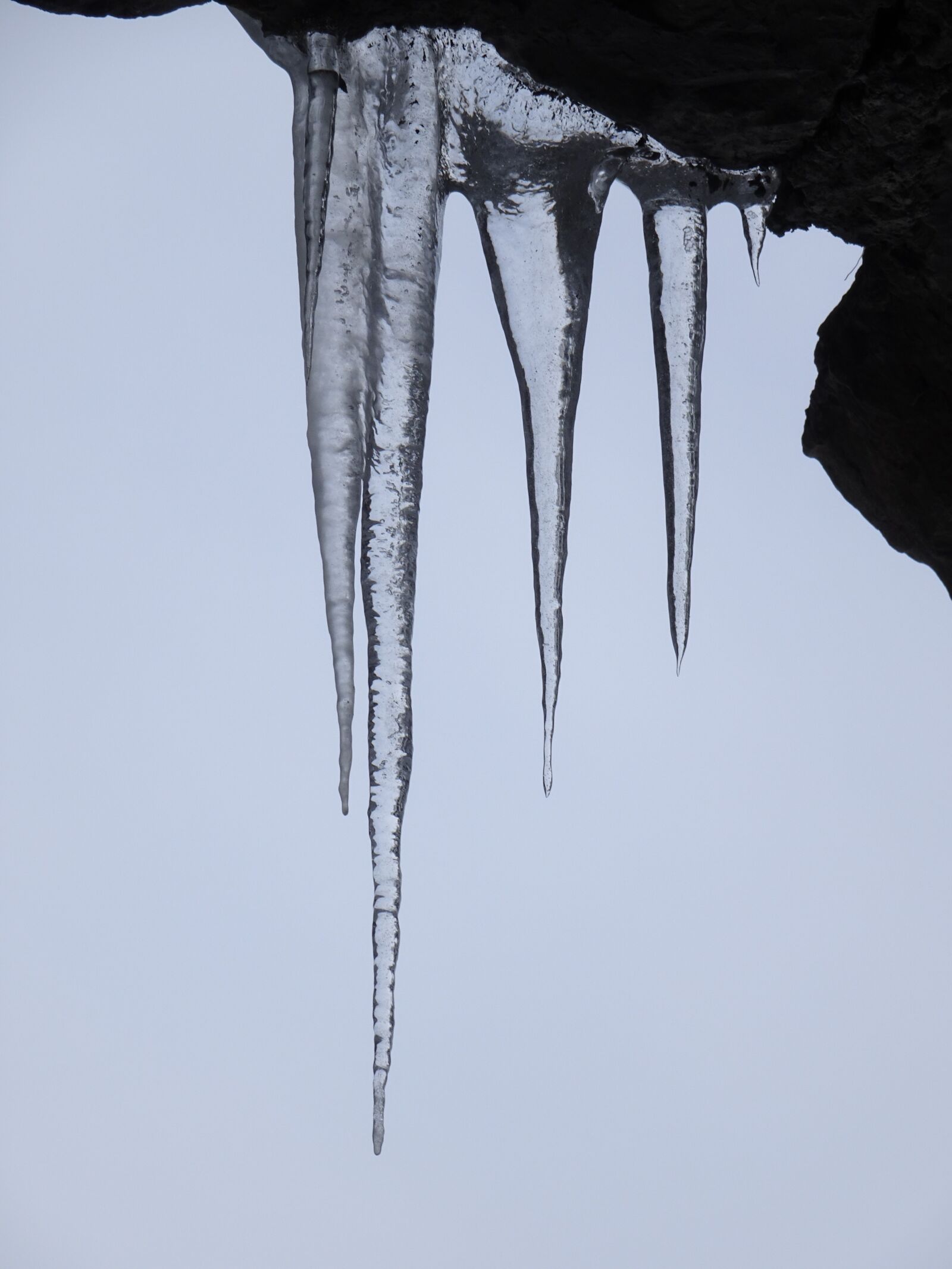 Sony Cyber-shot DSC-WX500 sample photo. Icicle, tap, ice photography