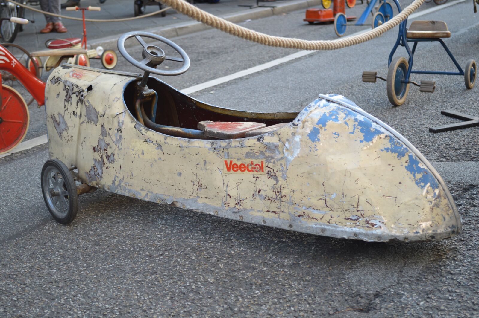 Nikon D3200 sample photo. Pedal car, toys, classic photography