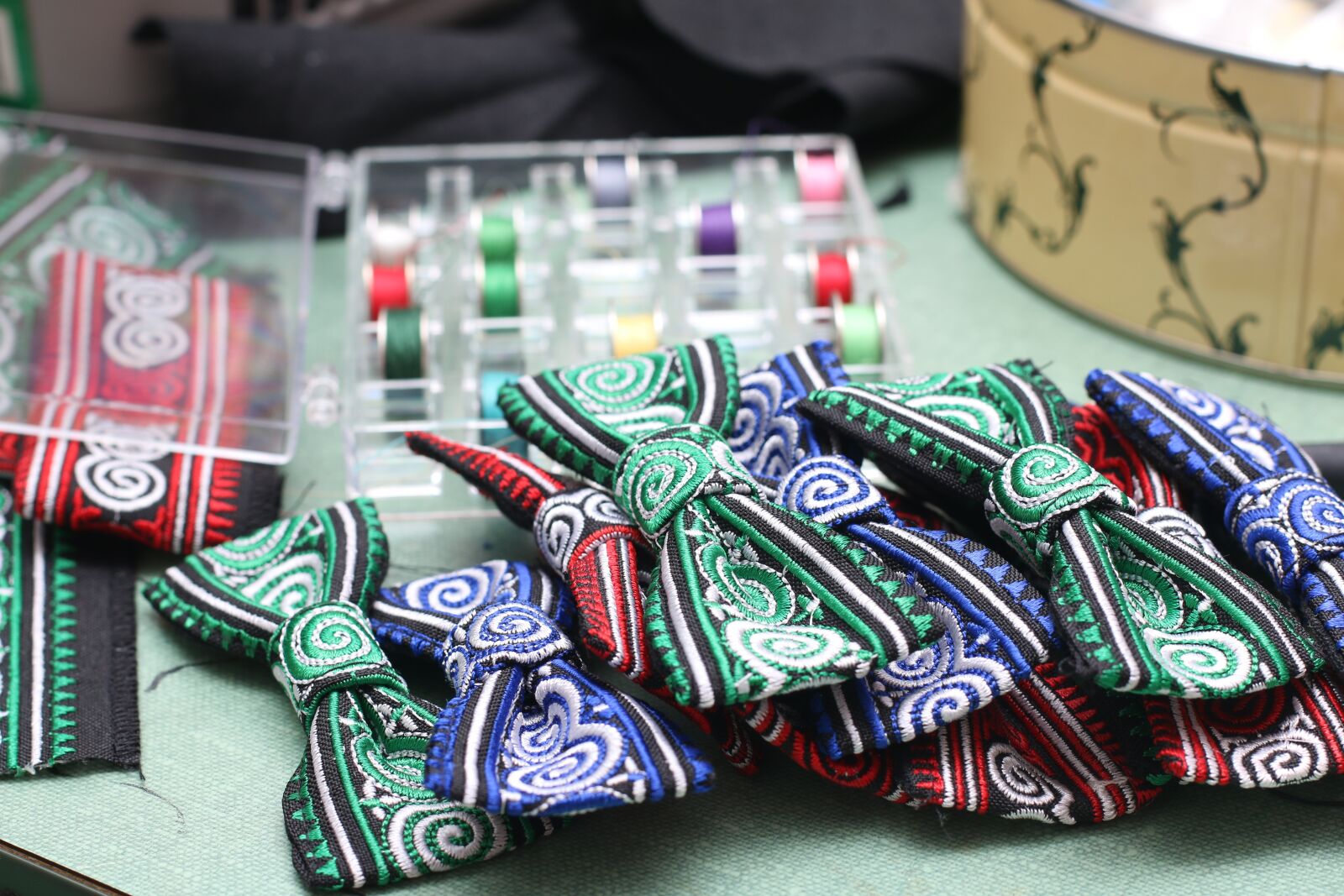 Canon EOS 70D + Canon EF 50mm F1.4 USM sample photo. Sewing, bow ties, art photography
