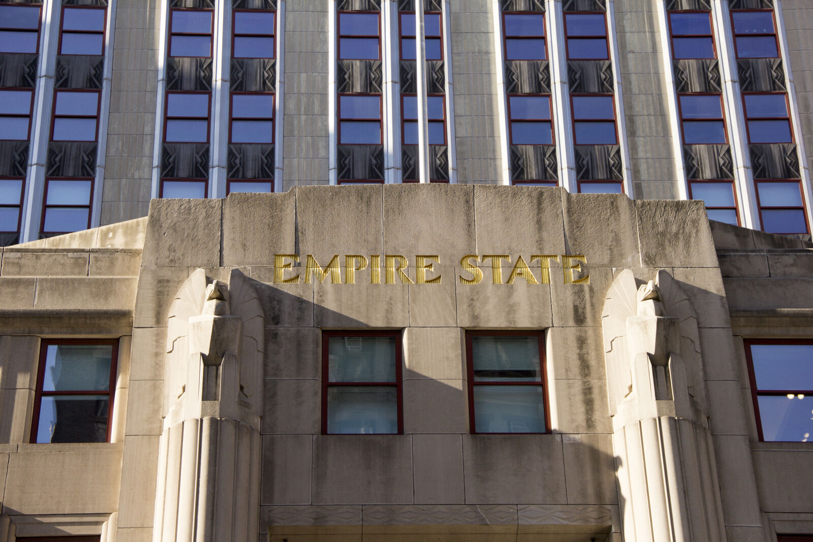 Canon EF-S 18-135mm F3.5-5.6 IS sample photo. Empire, state, building, fifth photography