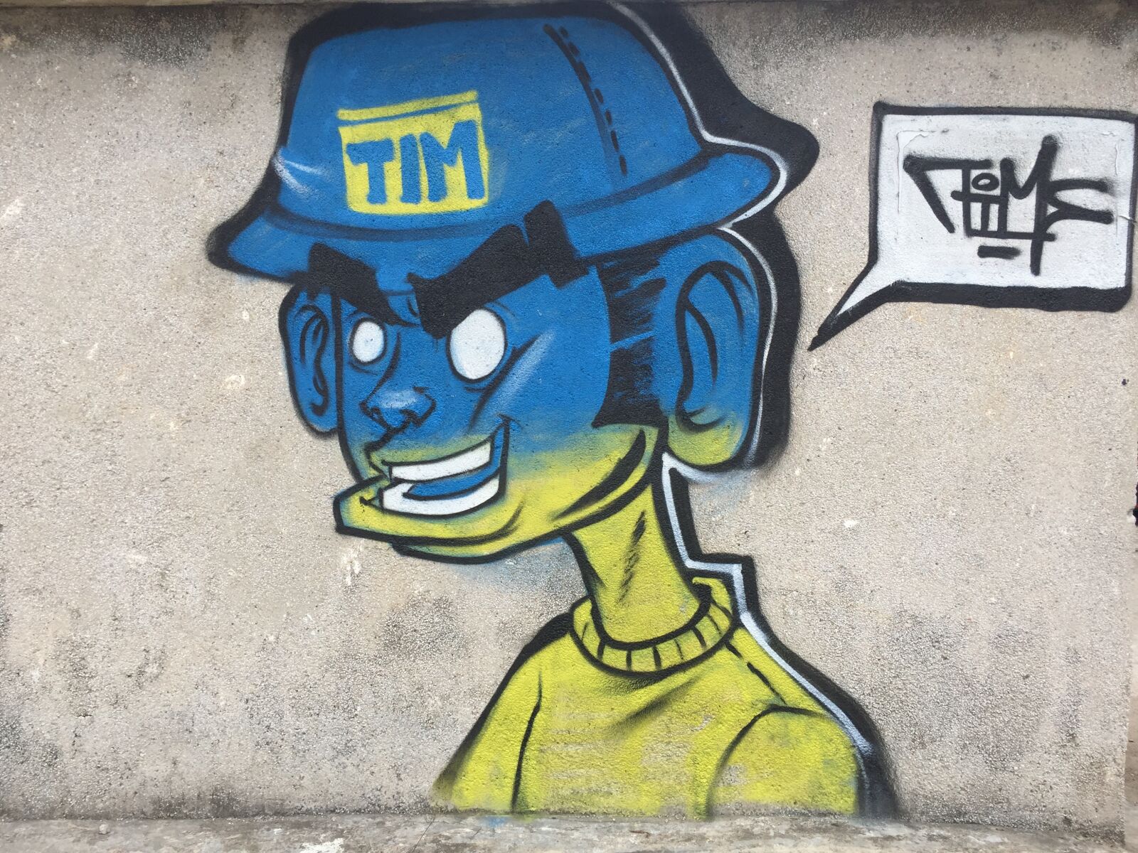iPhone 6 Plus back camera 4.15mm f/2.2 sample photo. Street, graffiti, pavement photography
