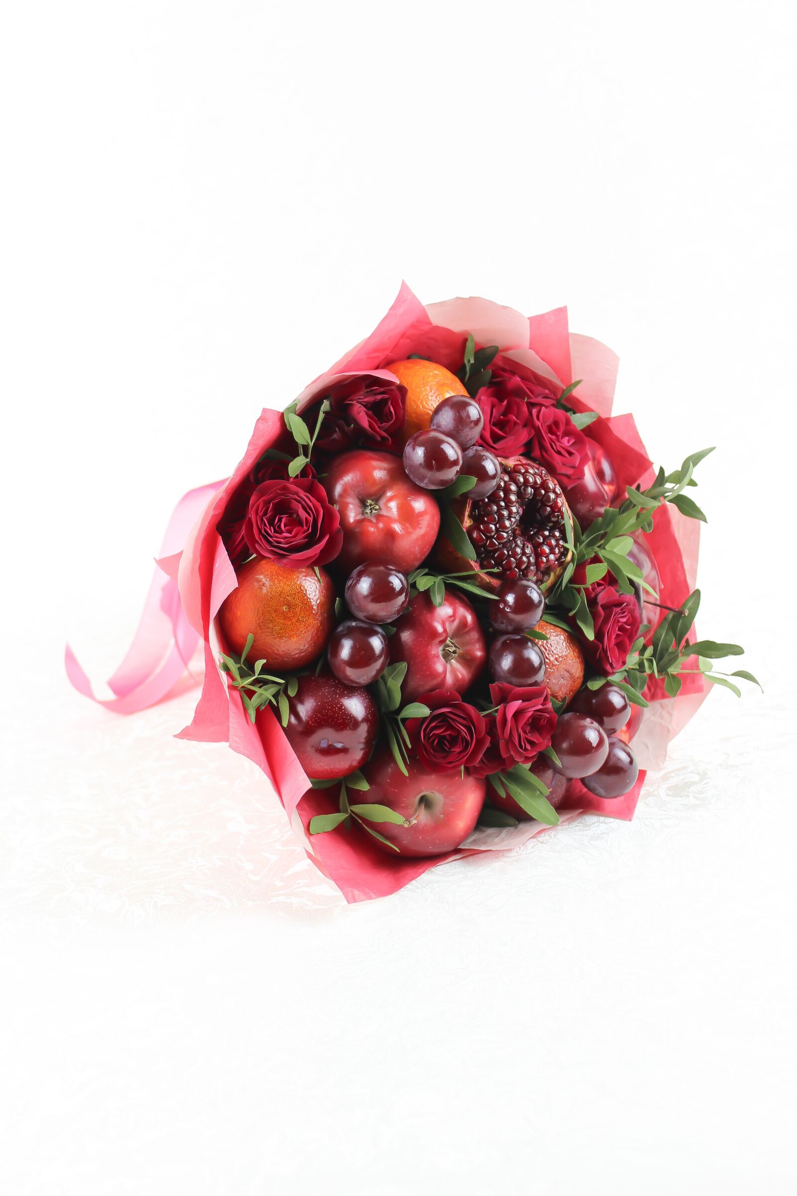 Canon EOS 600D (Rebel EOS T3i / EOS Kiss X5) sample photo. A bouquet of fruit photography