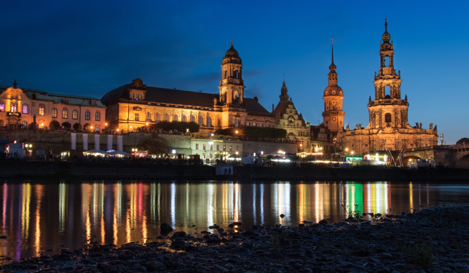 Nikon D5500 sample photo. Dresden, elbe, blue hour photography