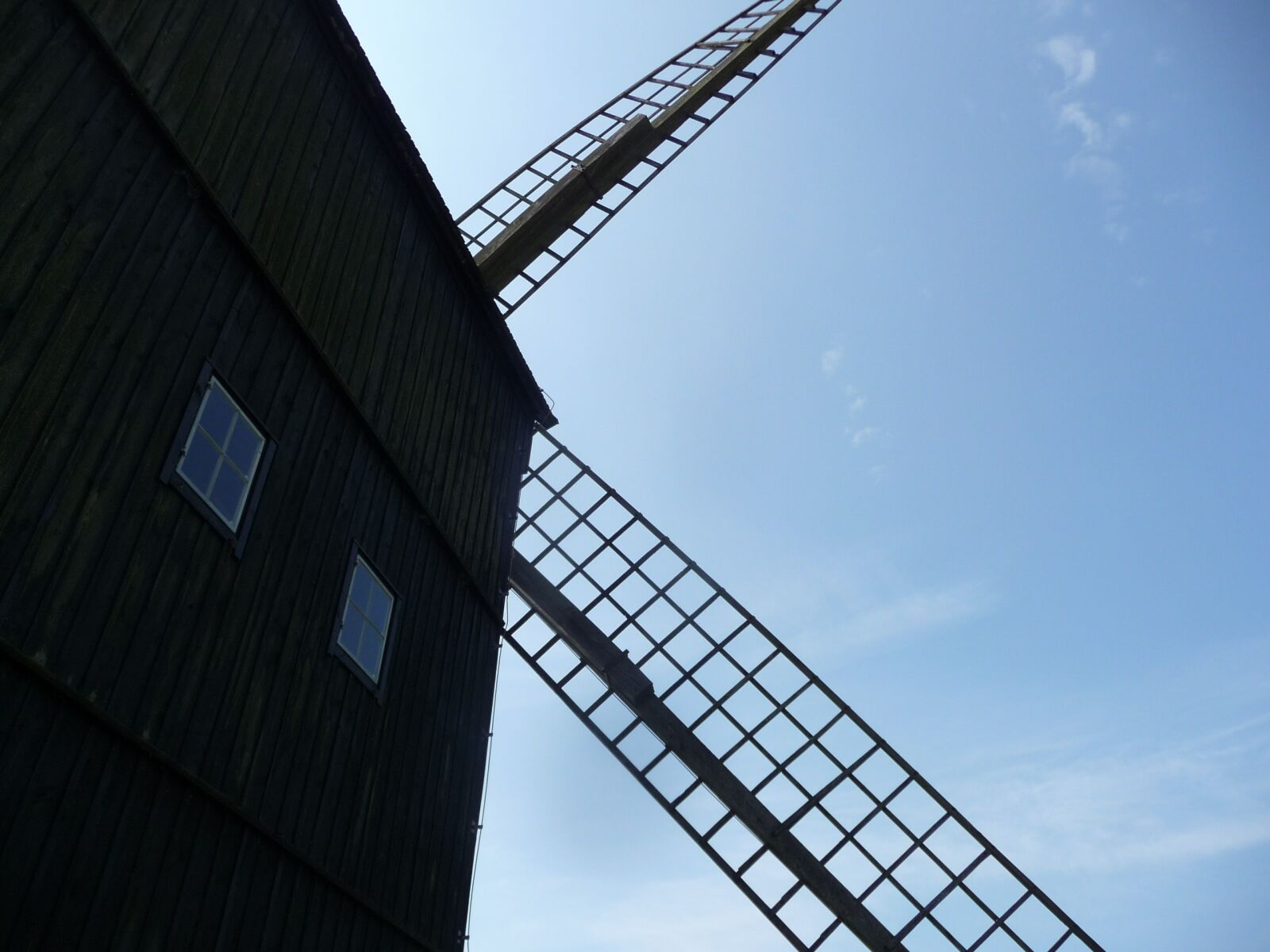 Panasonic Lumix DMC-TZ4 sample photo. Windmill, building, mill photography