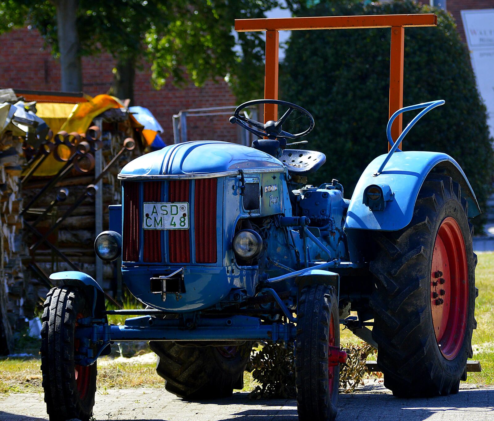 Nikon D3200 sample photo. Hanomag, perfect, blue photography