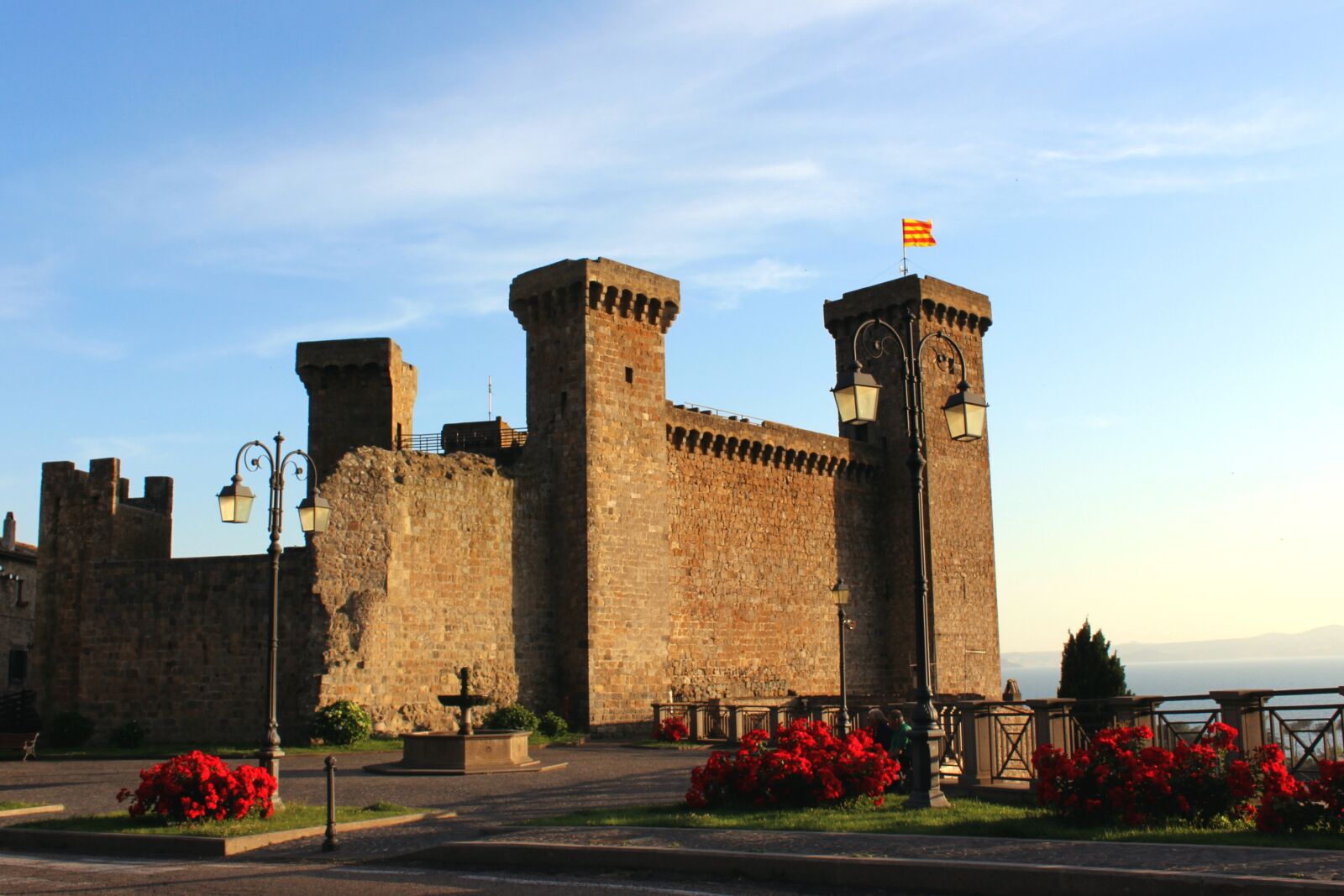 Canon EOS 1200D (EOS Rebel T5 / EOS Kiss X70 / EOS Hi) sample photo. Lazio, bolsena, castle photography