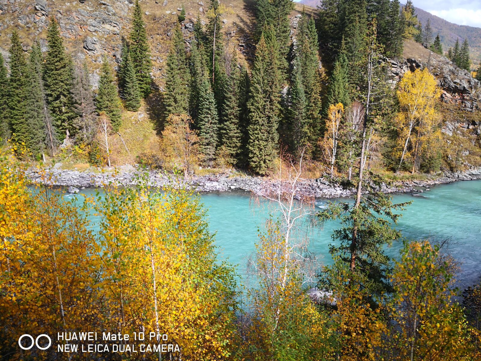 HUAWEI Mate 10 Pro sample photo. In xinjiang, kanas, lake photography