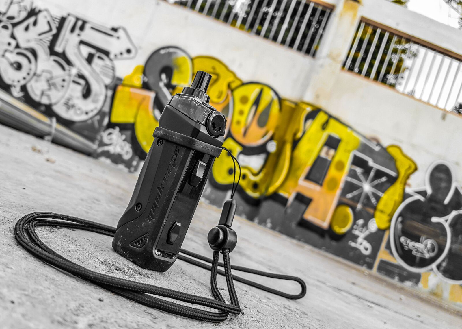 Samsung Galaxy S6 Rear Camera sample photo. Vape, street art, graffiti photography