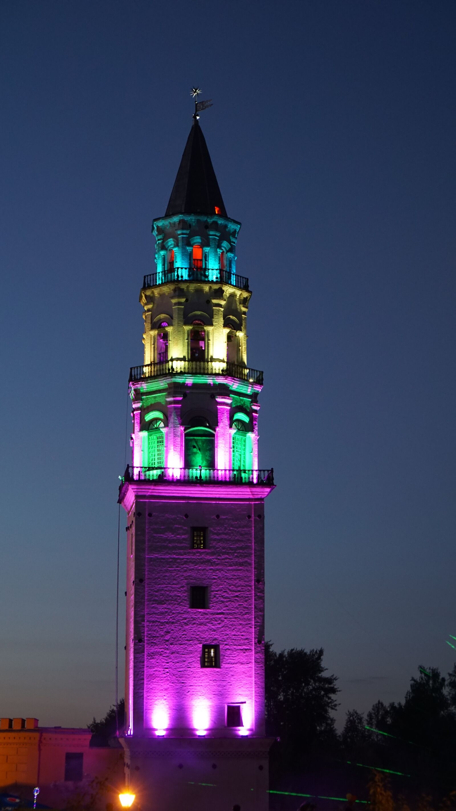Sony a6000 + Sony Vario-Tessar T* E 16-70mm F4 ZA OSS sample photo. Tower, city, night photography