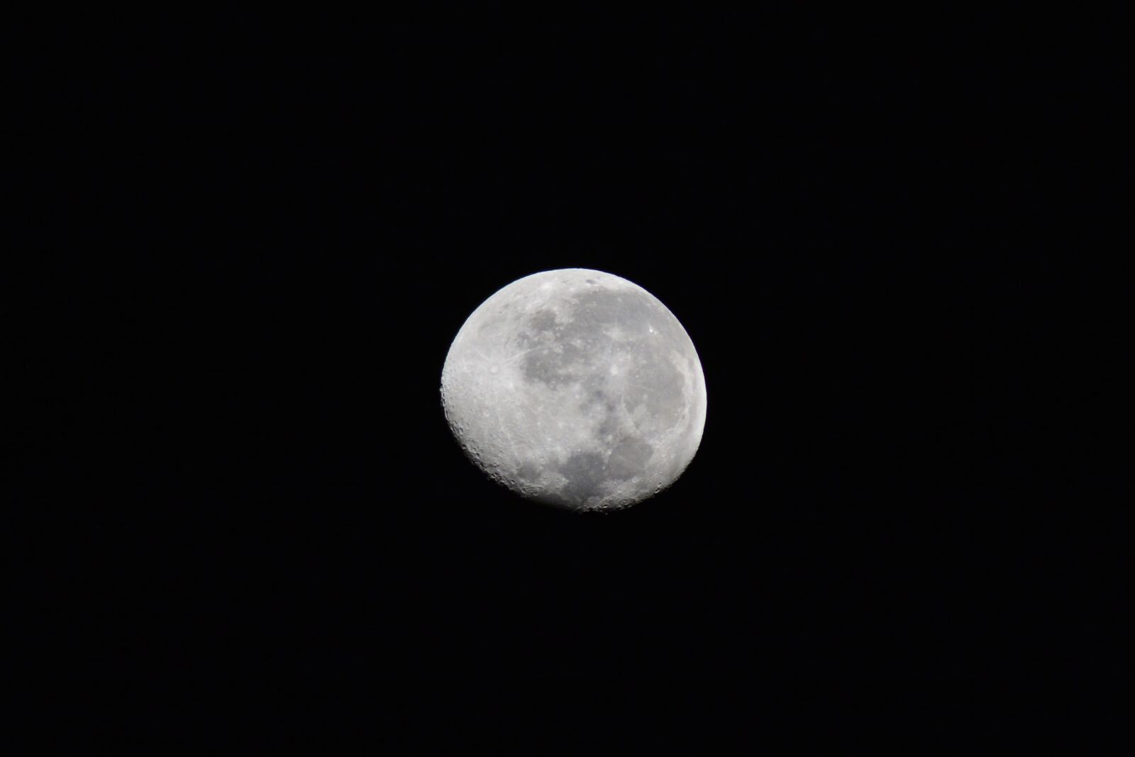 Nikon D5200 sample photo. Moon, lunar, space photography