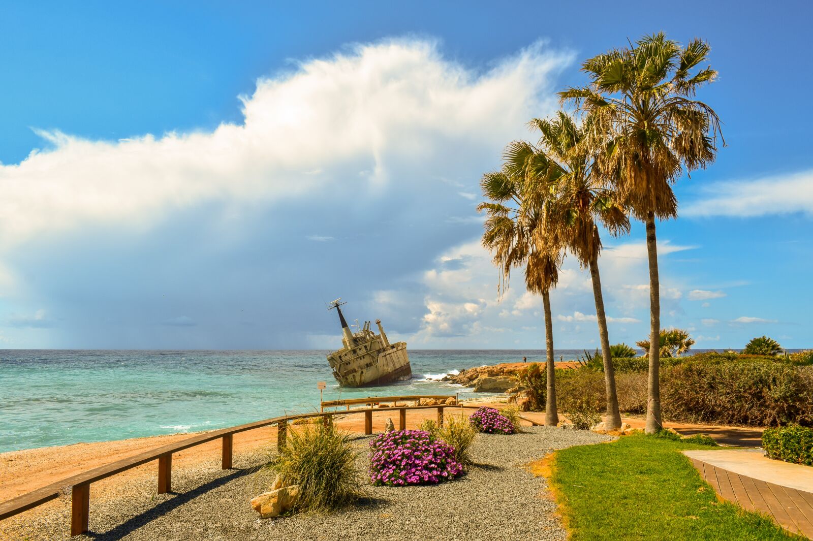 Nikon D3300 sample photo. Shipwreck, sea, clouds photography
