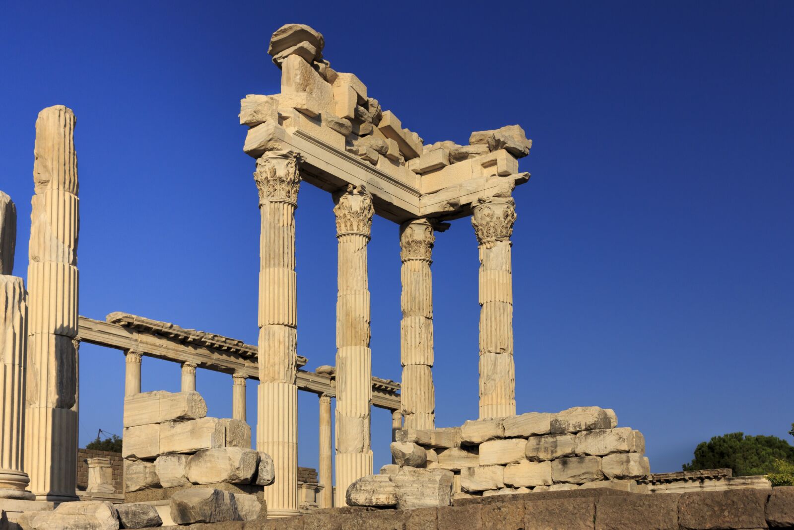 Canon EOS 700D (EOS Rebel T5i / EOS Kiss X7i) sample photo. Acropolis, archeology, ancient photography