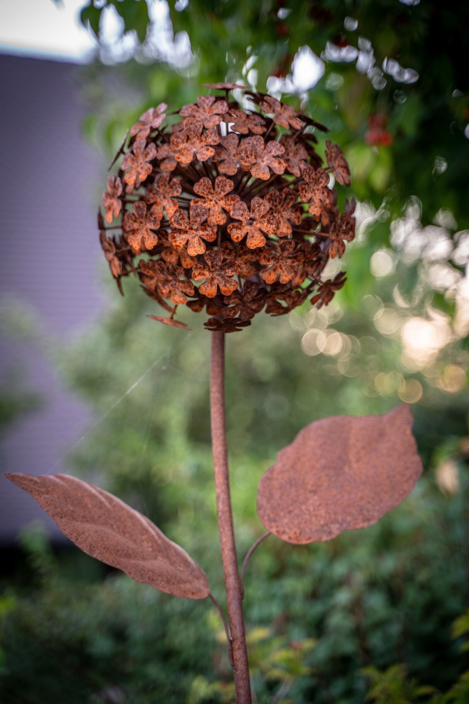 Sony a7 III + Tamron 28-75mm F2.8 Di III RXD sample photo. Sculpture, rust, artwork photography