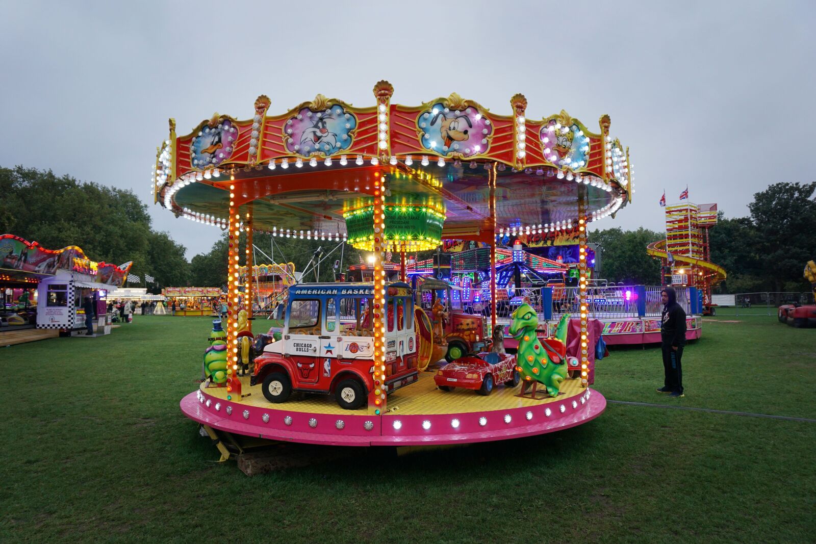 Sony a6000 sample photo. Fairground, fair, ride photography