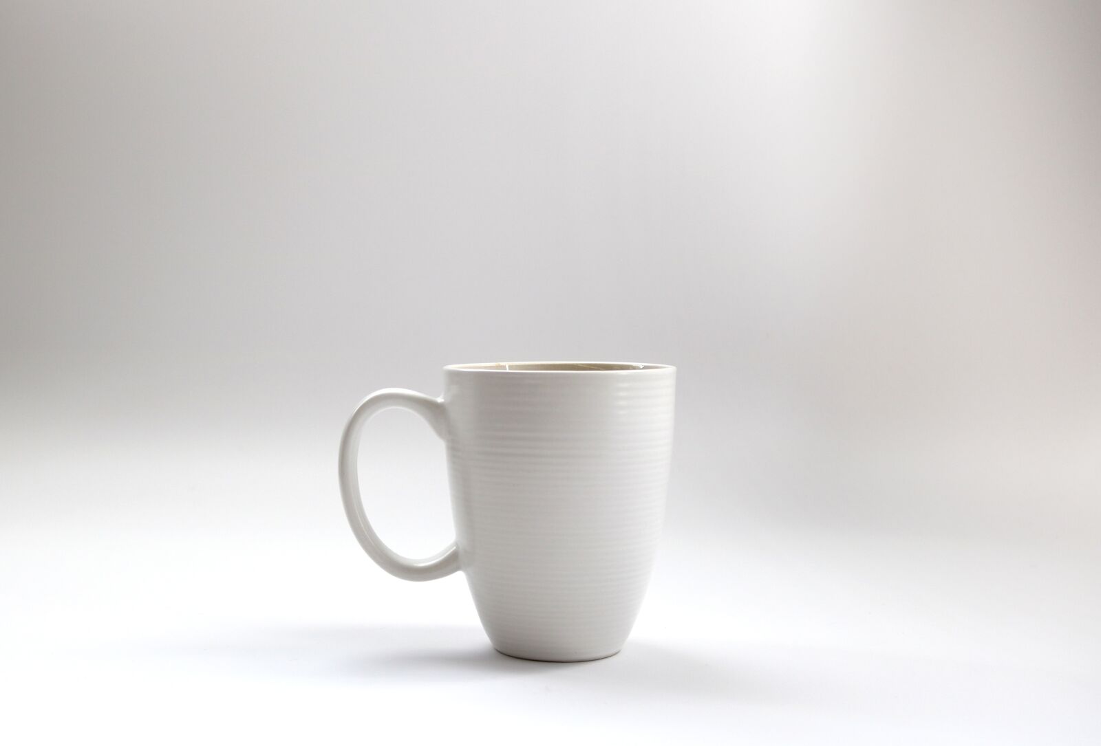 Canon EOS 750D (EOS Rebel T6i / EOS Kiss X8i) sample photo. Mug, cup, coffee photography