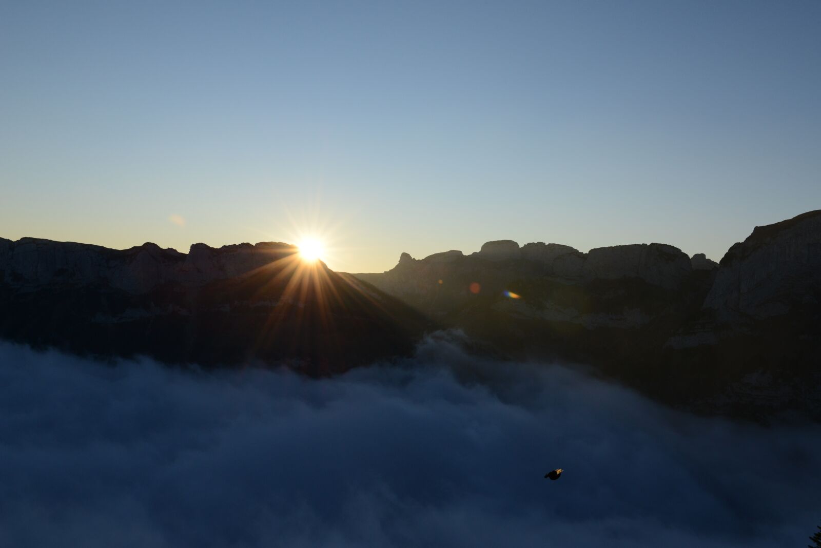 Nikon D800 sample photo. Fog, sun, mountains photography