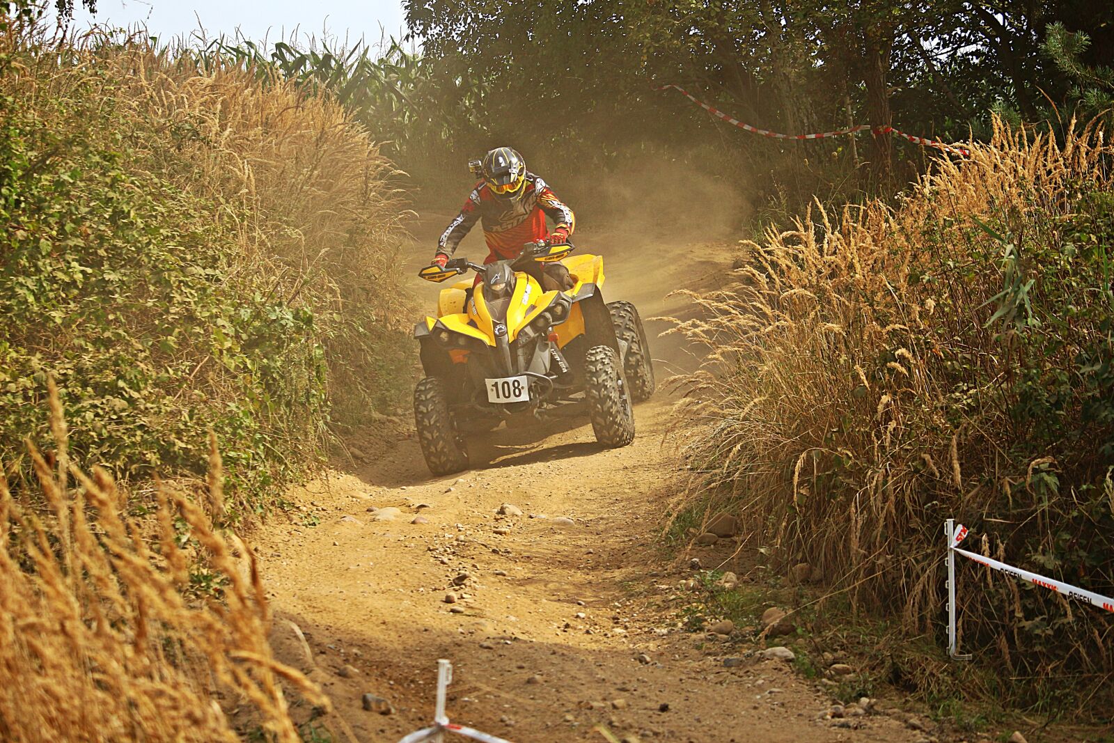 Canon EOS 100D (EOS Rebel SL1 / EOS Kiss X7) sample photo. Enduro, cross, motocross photography