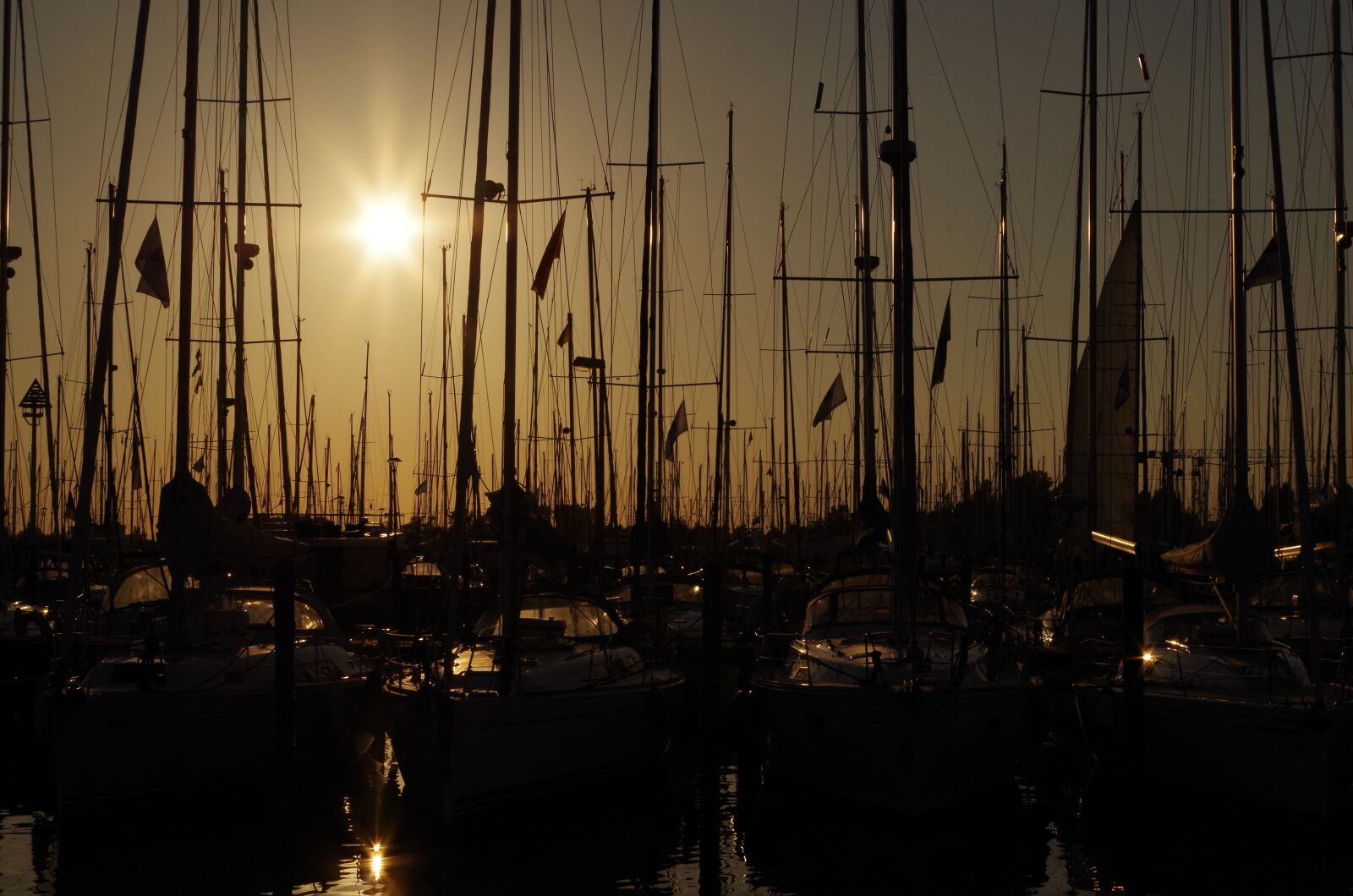 Pentax K-30 sample photo. Sail, port, sunset photography