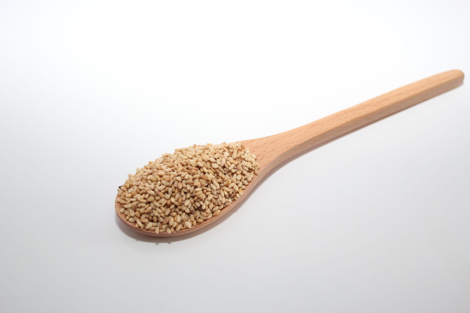 Canon EOS 550D (EOS Rebel T2i / EOS Kiss X4) sample photo. Food, sesame, spoon photography